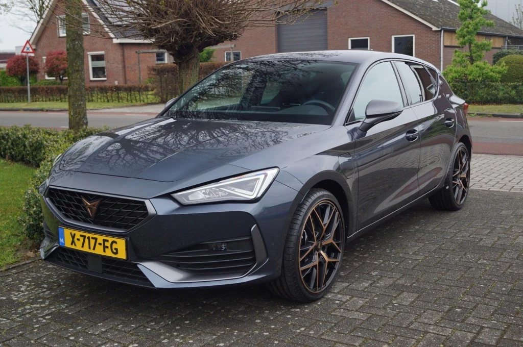 Hoofdafbeelding CUPRA Leon