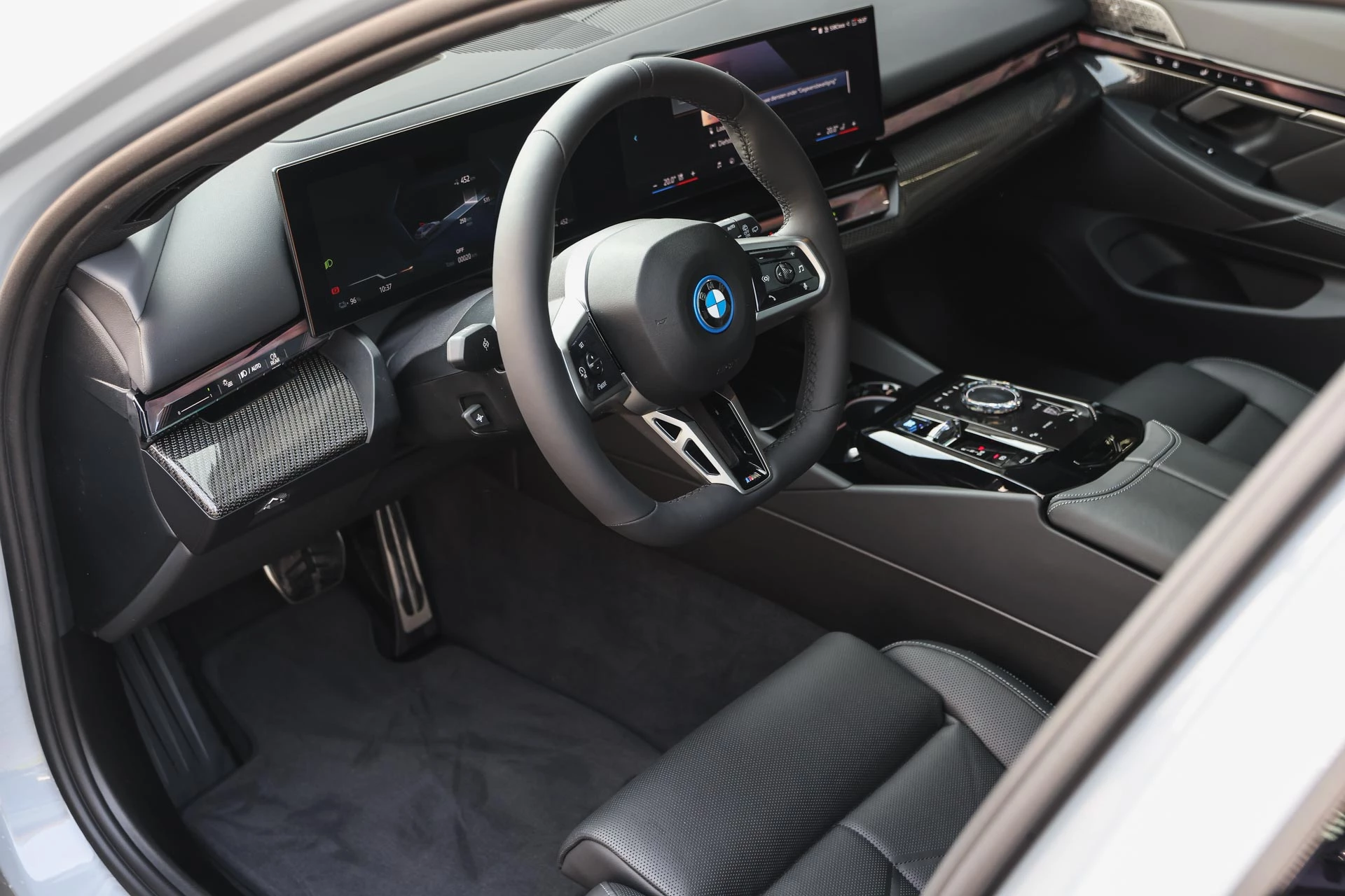 Hoofdafbeelding BMW i5