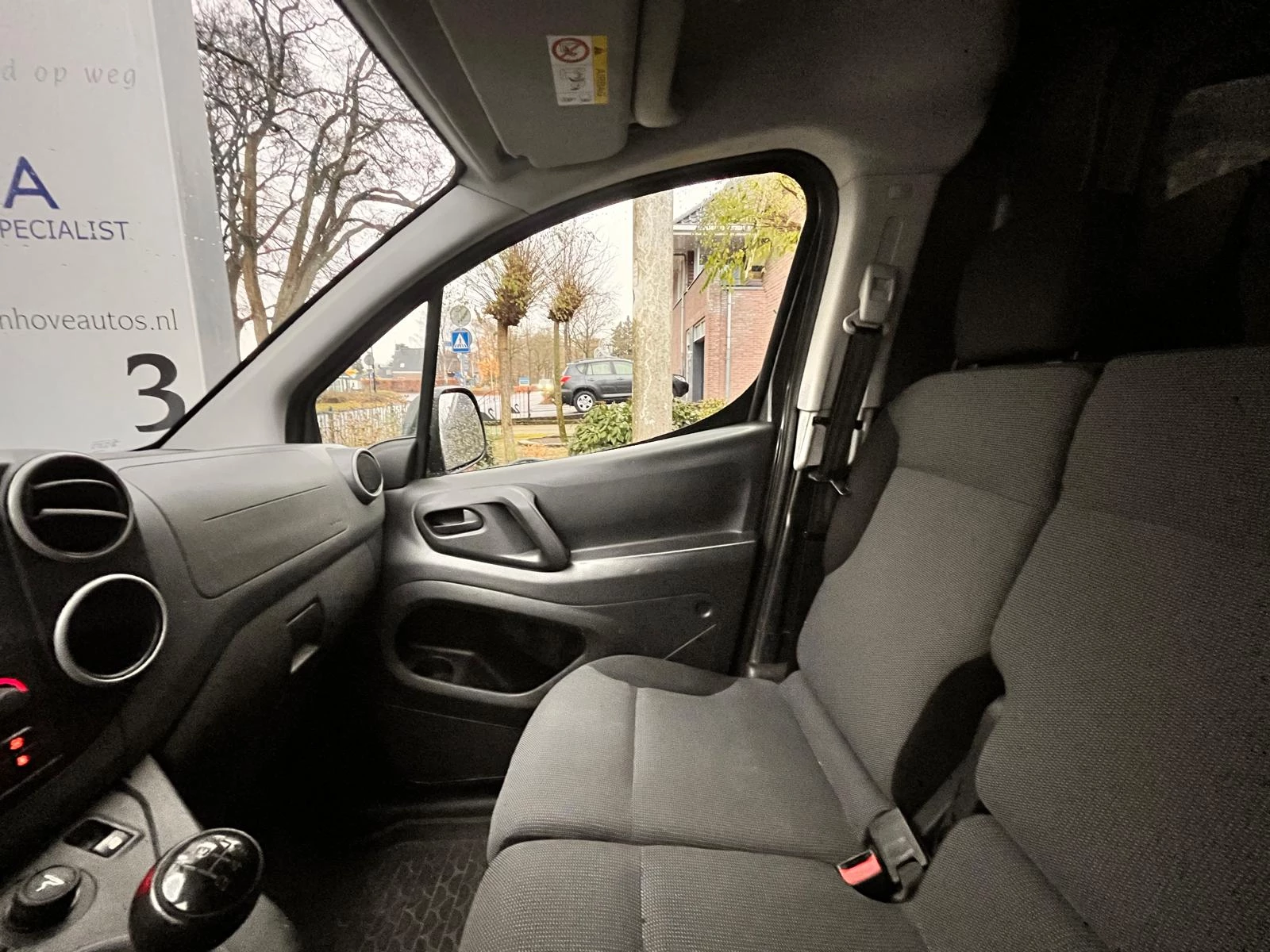 Hoofdafbeelding Peugeot Partner