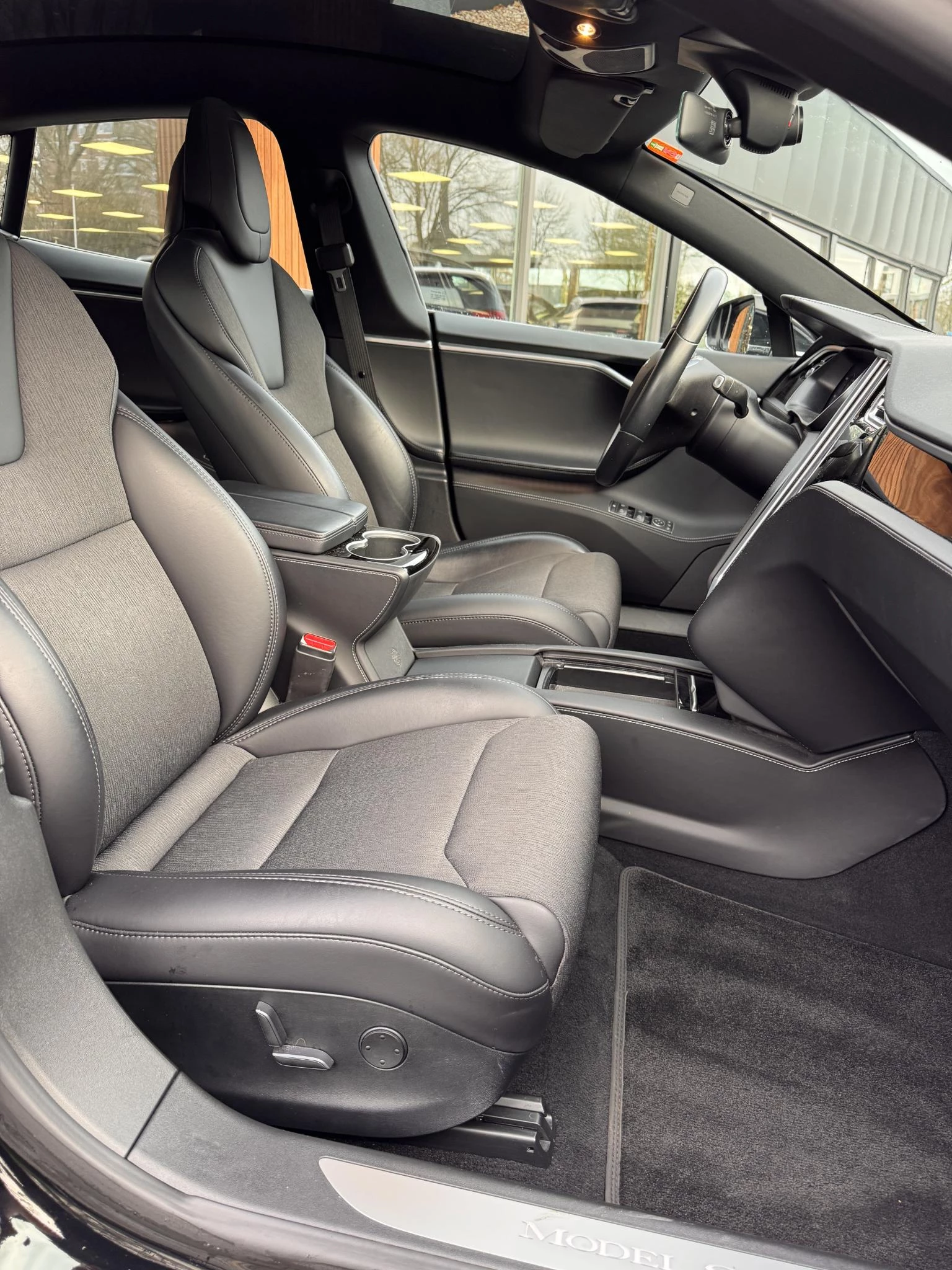 Hoofdafbeelding Tesla Model S