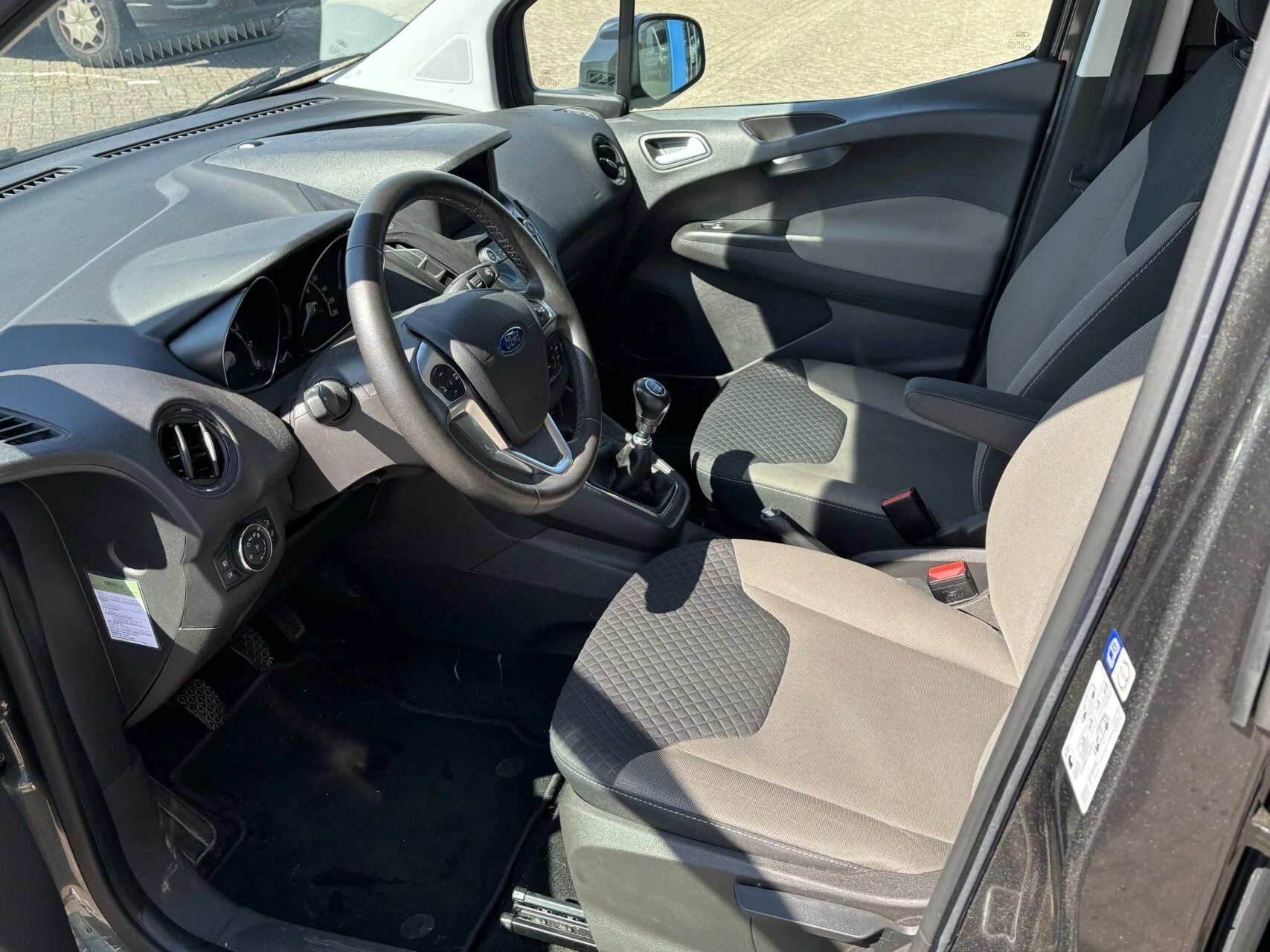 Hoofdafbeelding Ford Tourneo Courier