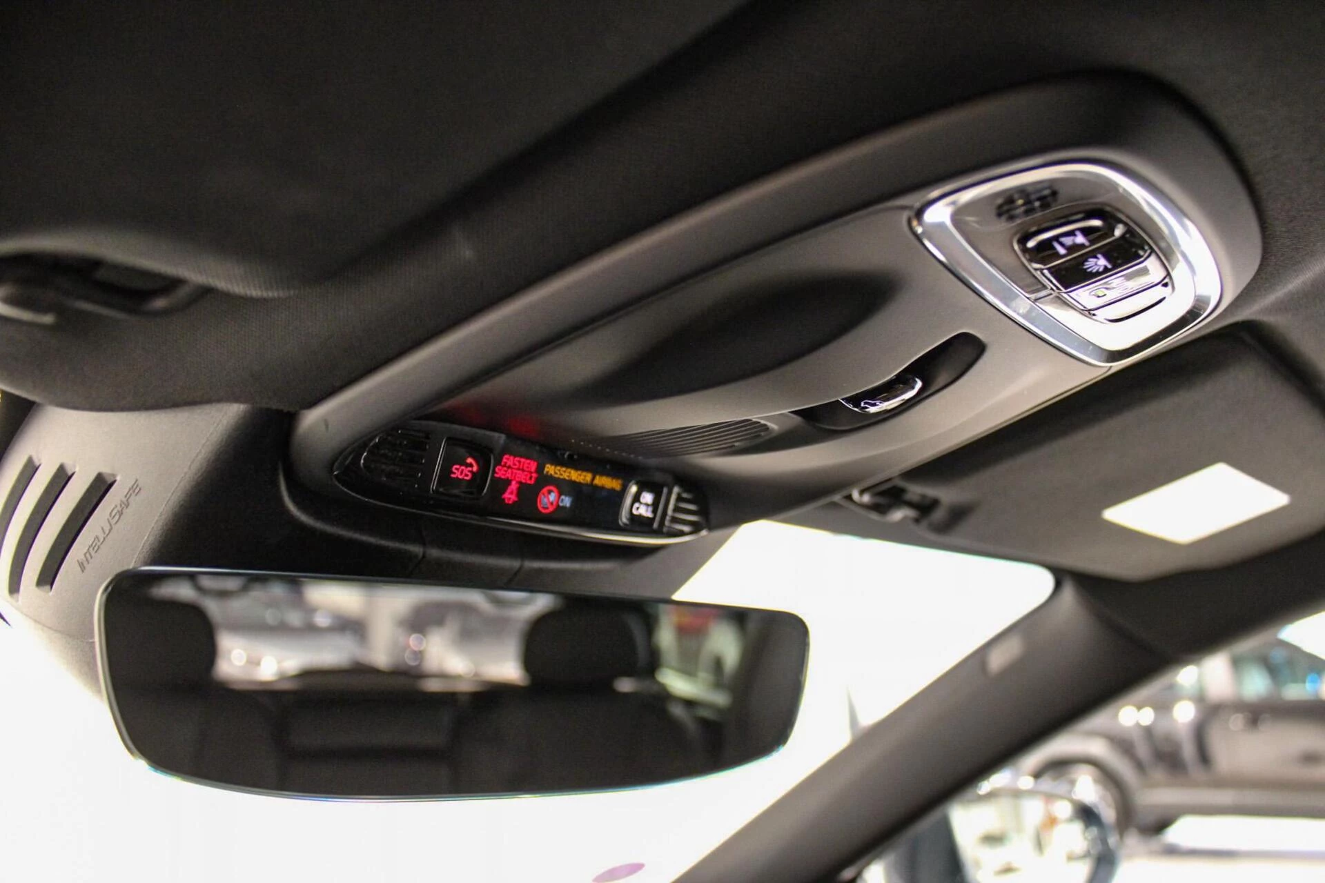 Hoofdafbeelding Volvo V90