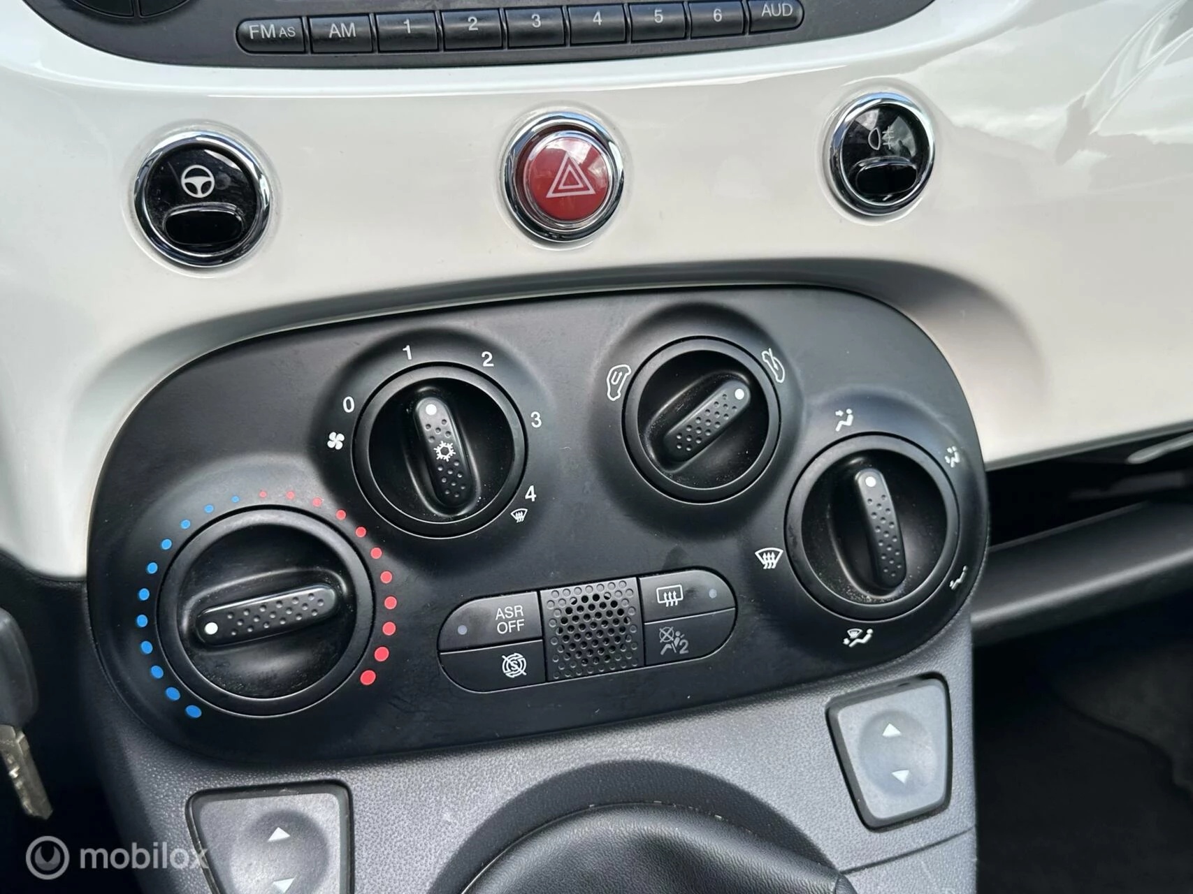 Hoofdafbeelding Fiat 500C