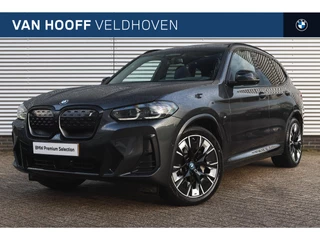 BMW iX3 High Executive / Trekhaak / Sportstoelen / Adaptieve LED / M Adaptief onderstel / Comfort Access / Parking Assistant Plus / Gesture Control