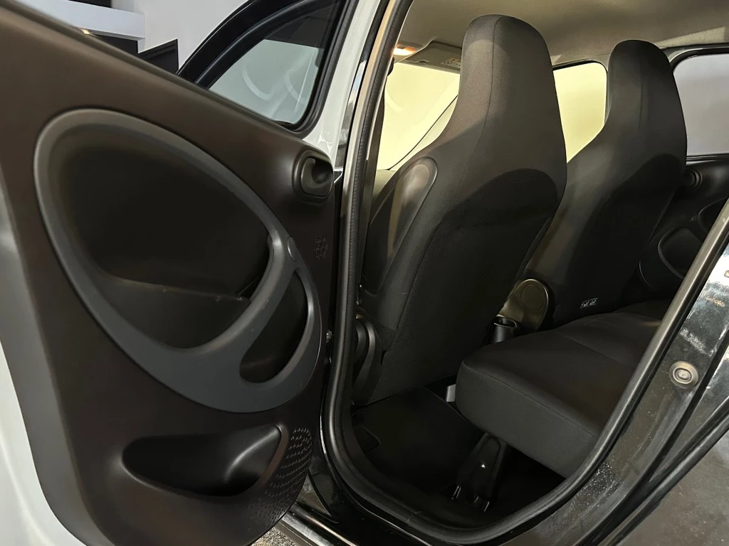 Hoofdafbeelding smart Forfour
