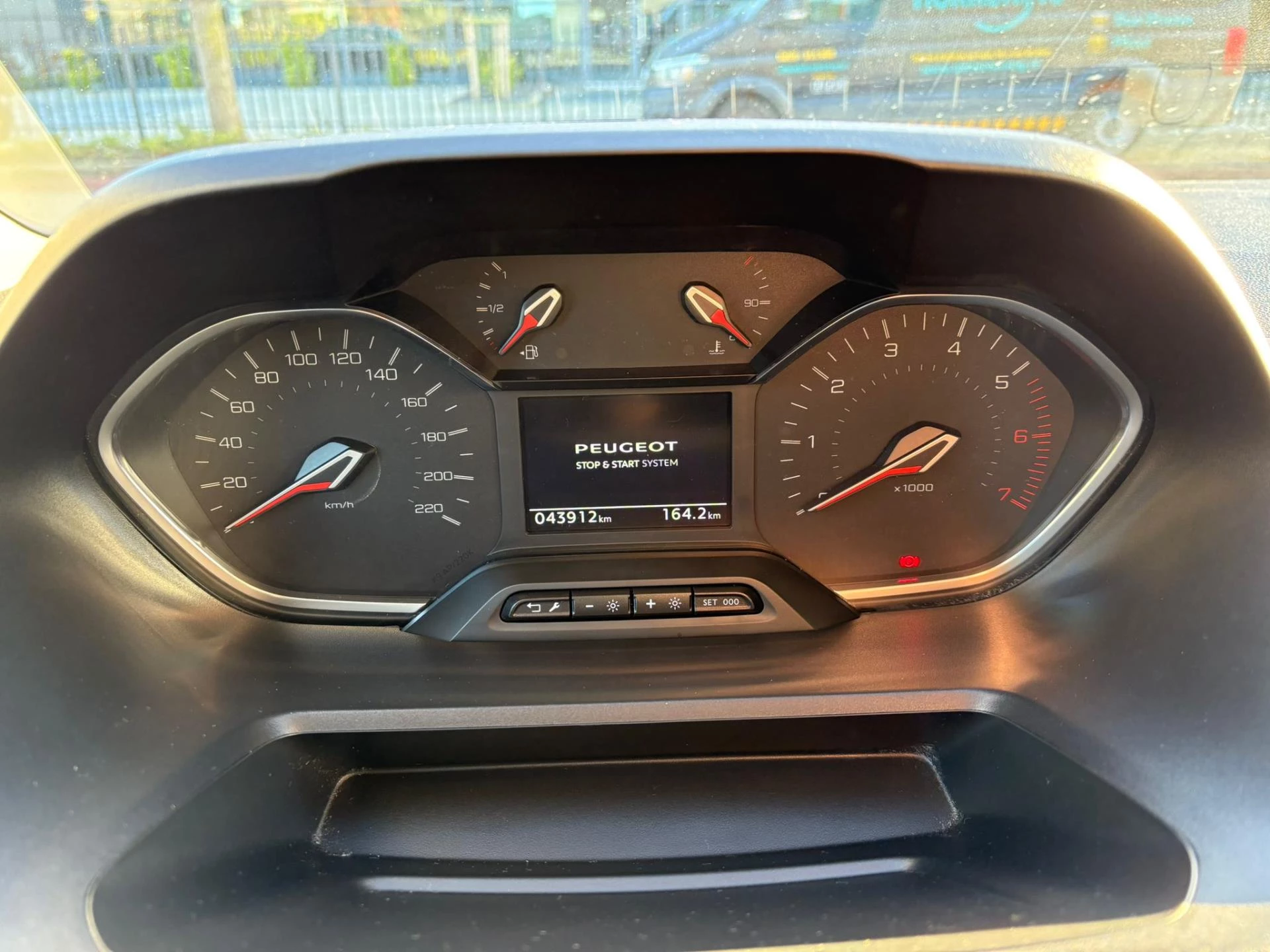 Hoofdafbeelding Peugeot Rifter