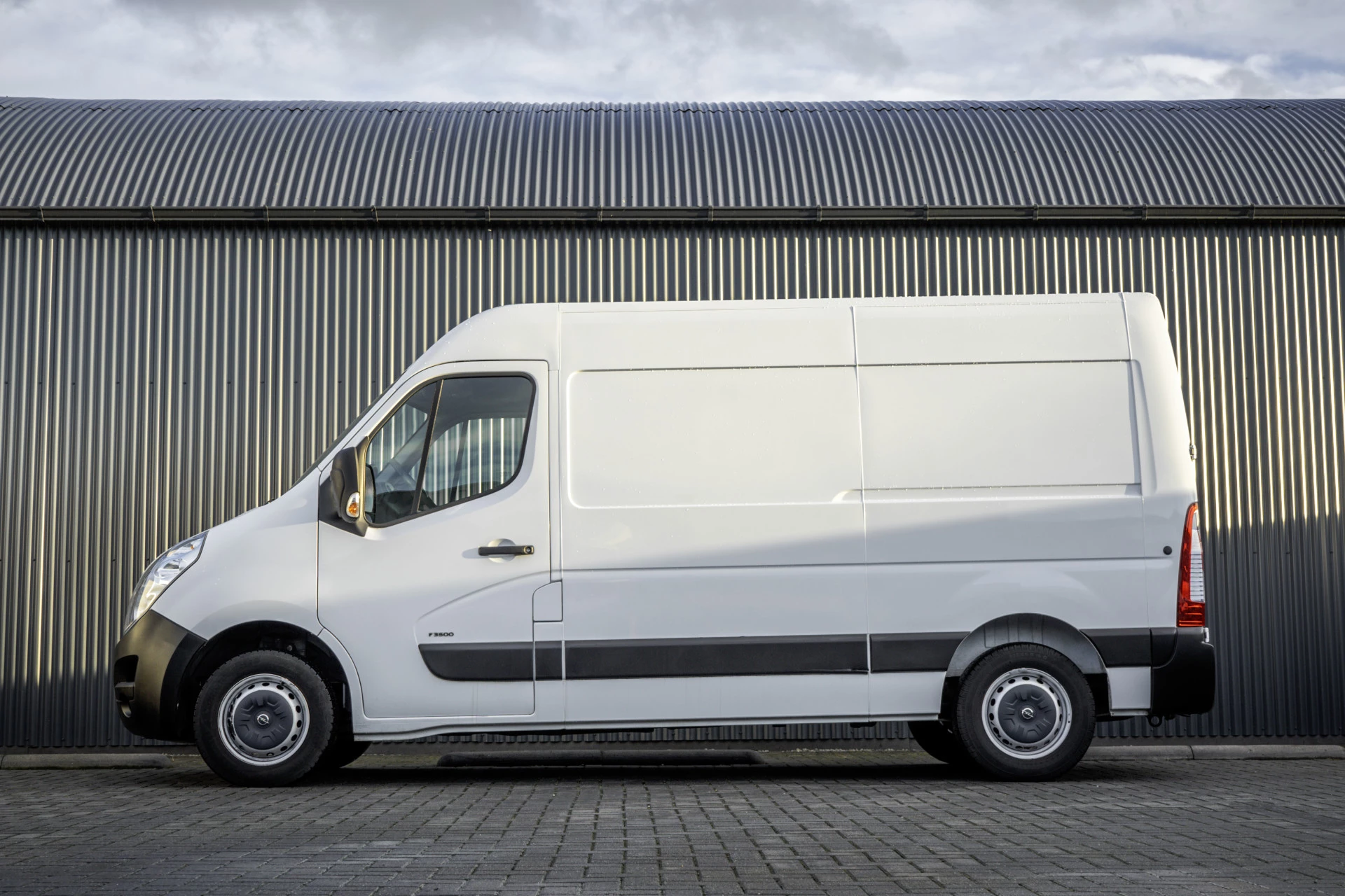 Hoofdafbeelding Opel Movano