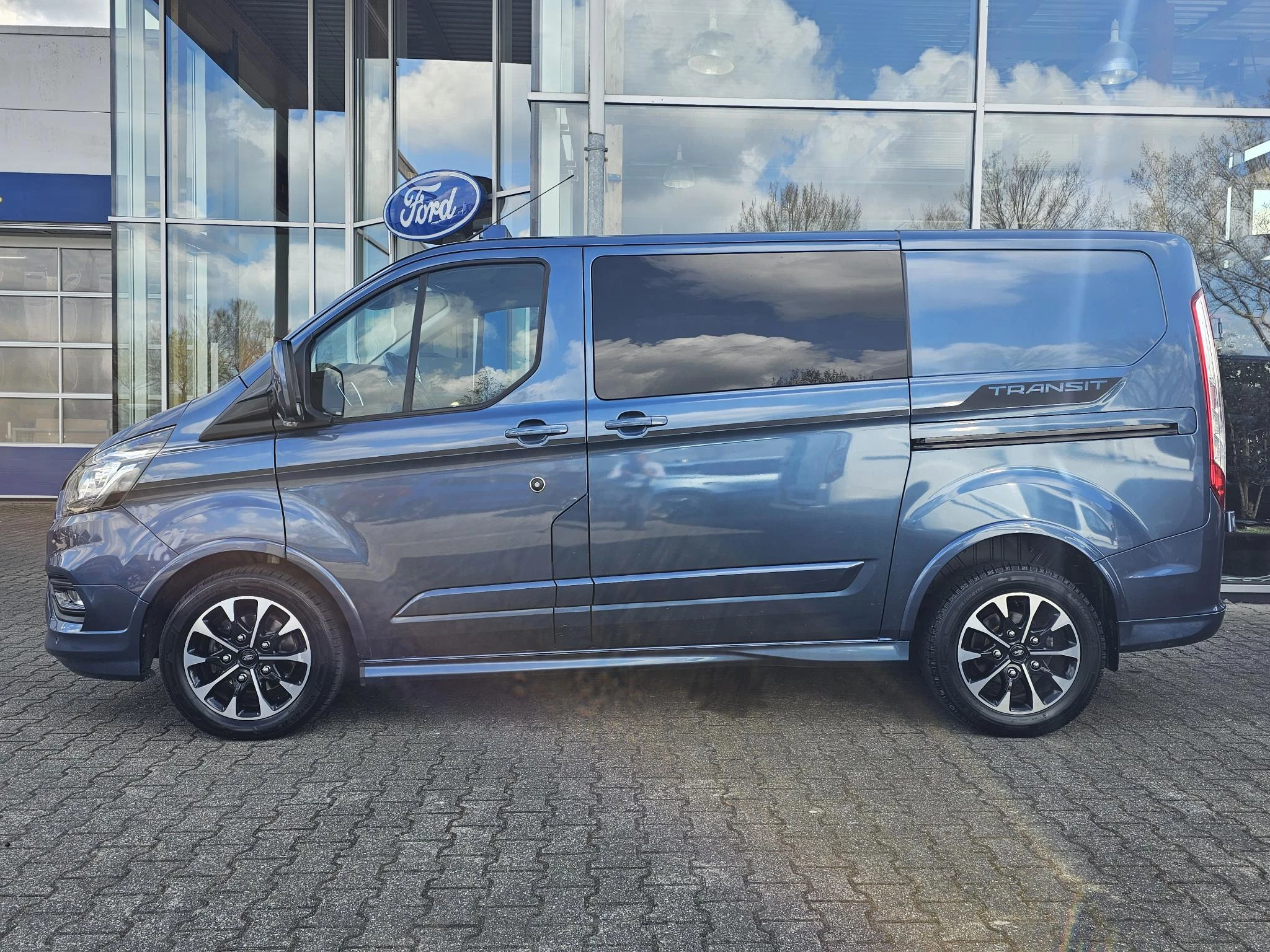 Hoofdafbeelding Ford Transit Custom