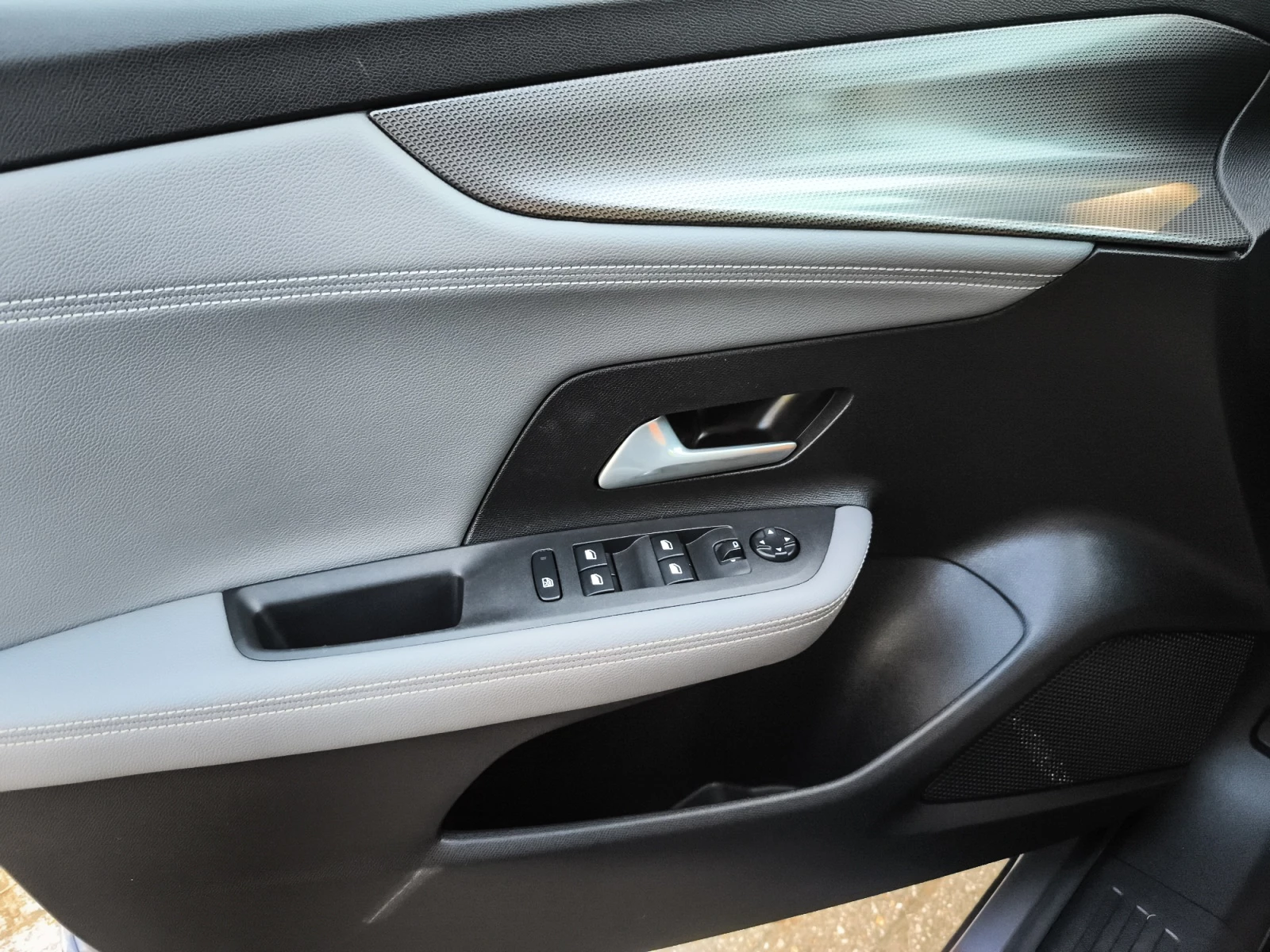 Hoofdafbeelding Opel Mokka-e