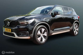 Hoofdafbeelding Volvo XC40 Volvo XC40 1.5 T4 Recharge Plug-in Hybride R-Design Expression, Sportstoelen, Panoramadak, Navi, Clima, Pdc + Camera, Donker glas