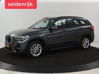 BMW X1 sDrive20i Executive | Sportstoelen | Head-Up |  Full LED | Navigatie | DAB | Climate control | Parkeerhulp | Cruise control | Bluetooth