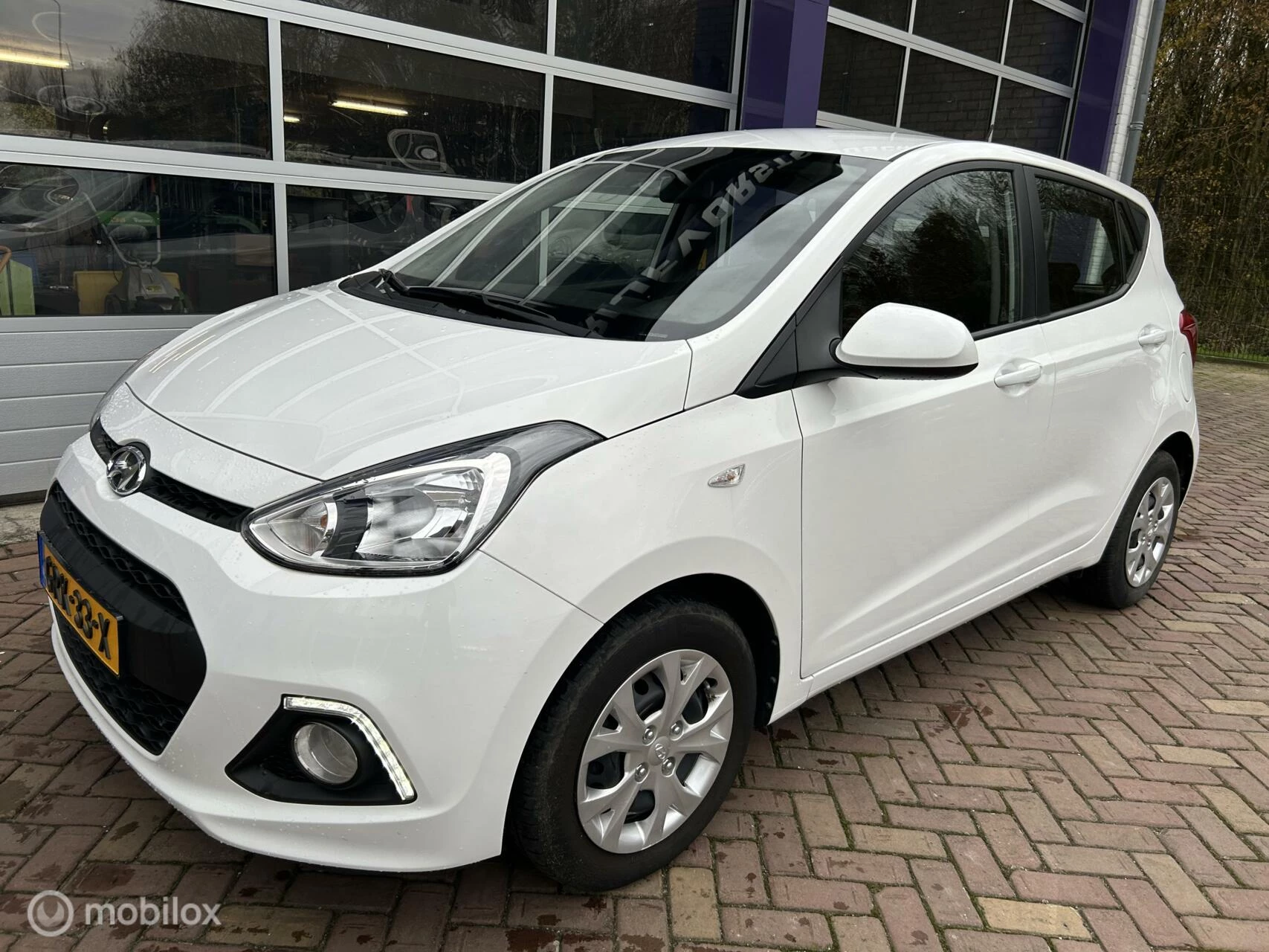 Hoofdafbeelding Hyundai i10