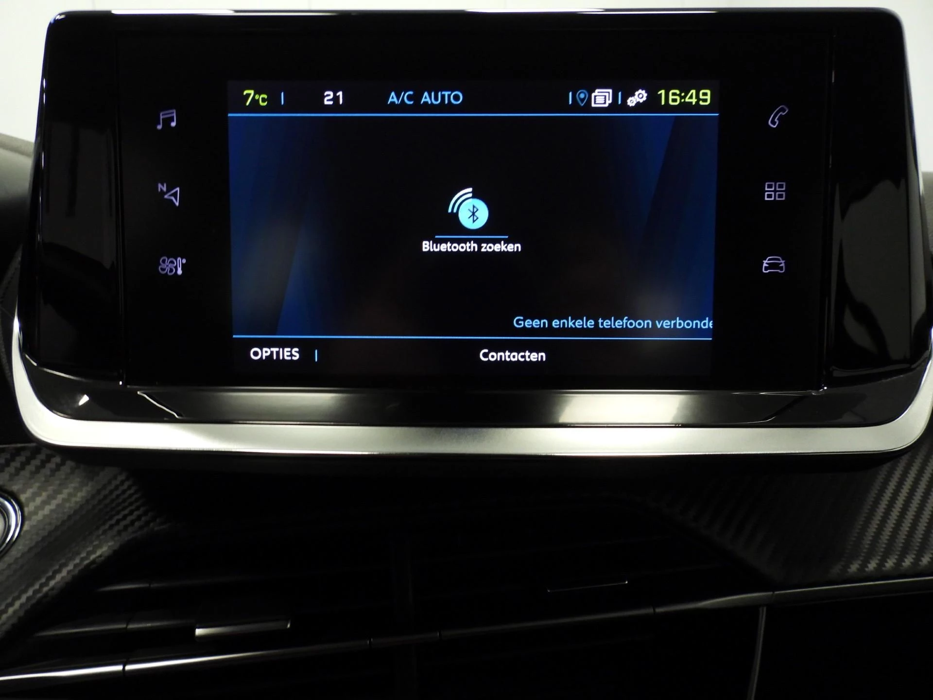 Hoofdafbeelding Peugeot e-208