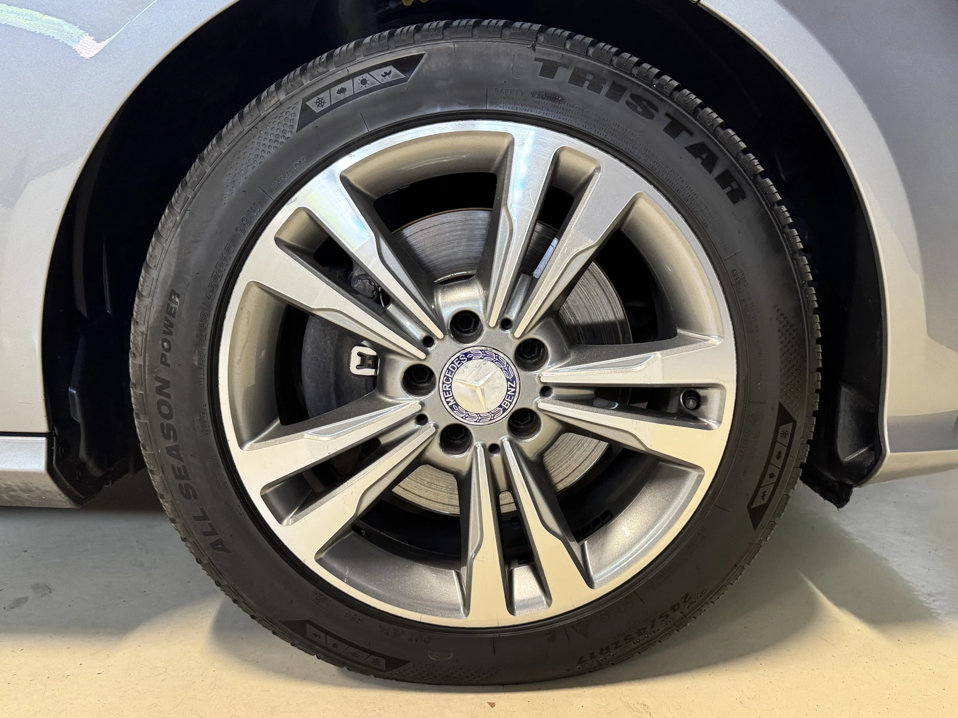 Hoofdafbeelding Mercedes-Benz E-Klasse