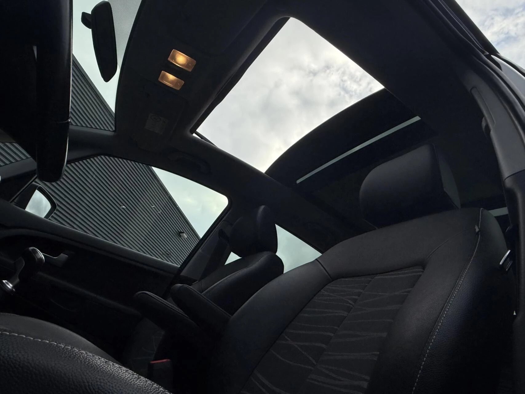 Hoofdafbeelding Kia Venga