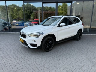 BMW X1 xDrive20i High Exe,Pano,LED,Leer,Keyless,Stoelverw,Dealer OH