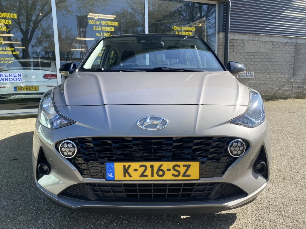 Hoofdafbeelding Hyundai i10