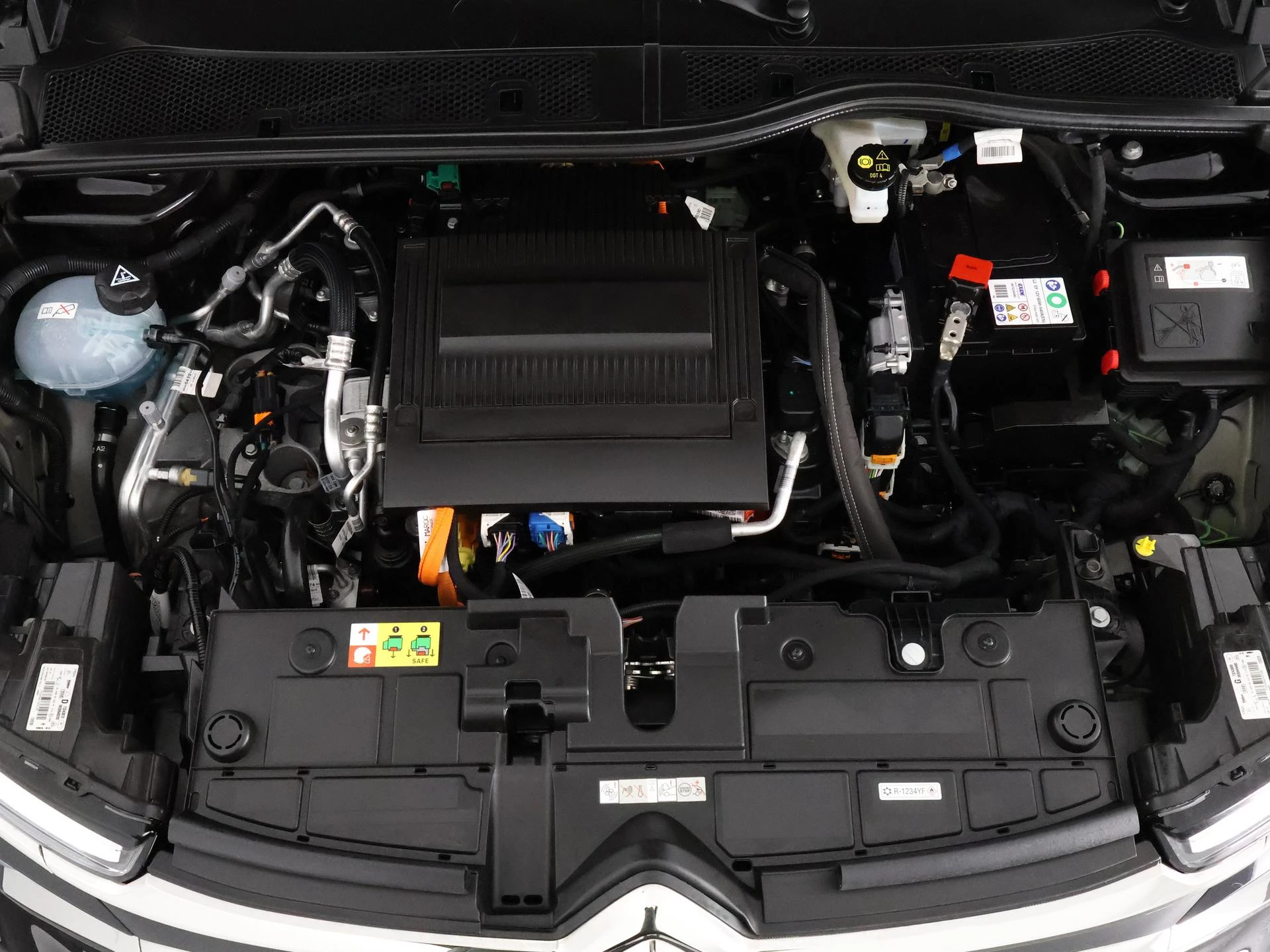 Hoofdafbeelding Citroën ë-C4 X