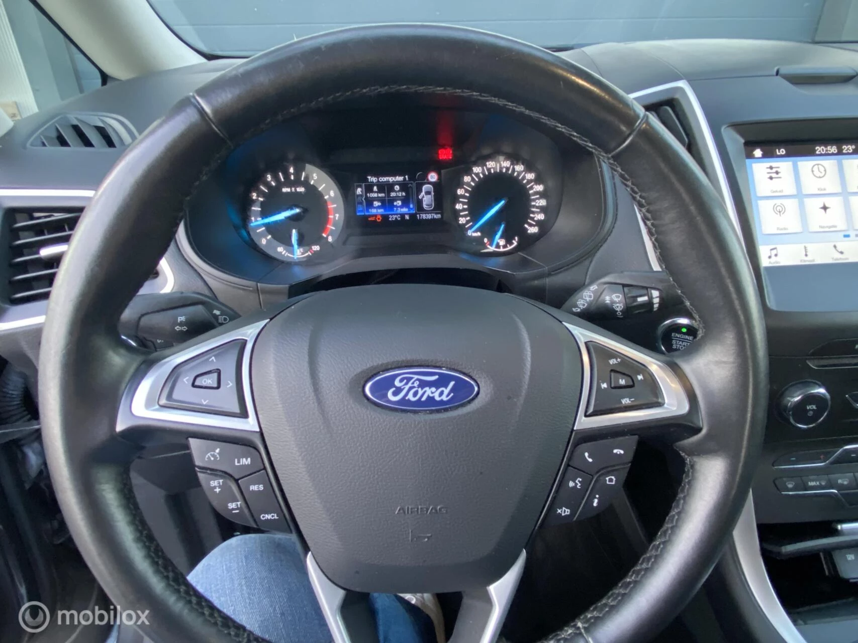 Hoofdafbeelding Ford Galaxy