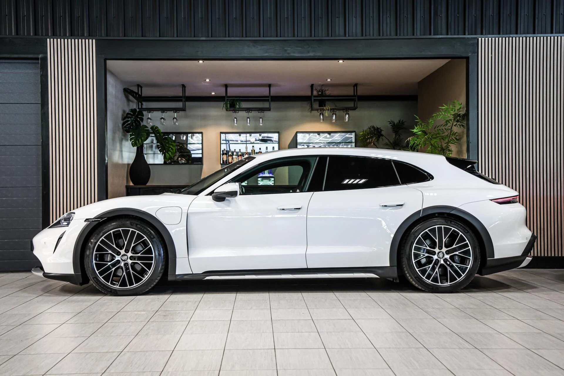 Hoofdafbeelding Porsche Taycan