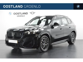 BMW X1 xDrive23i M Sport Automaat / Trekhaak / Sportstoelen / Head-Up / Adaptieve LED /  M Adaptief onderstel / Comfort Access / Stuurverwarming