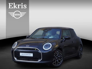 MINI 3-deurs Cooper SE Favoured Trim | Pakket M | Stuurwielrand verwarmd | Glazen panoramadak | Driving Assistant | Parking Assistant | MINI Head-Up Display