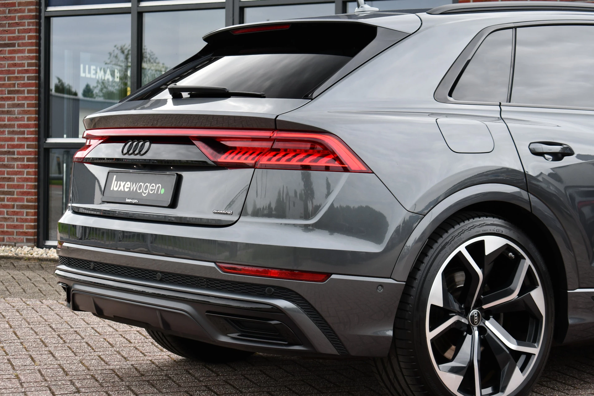 Hoofdafbeelding Audi Q8