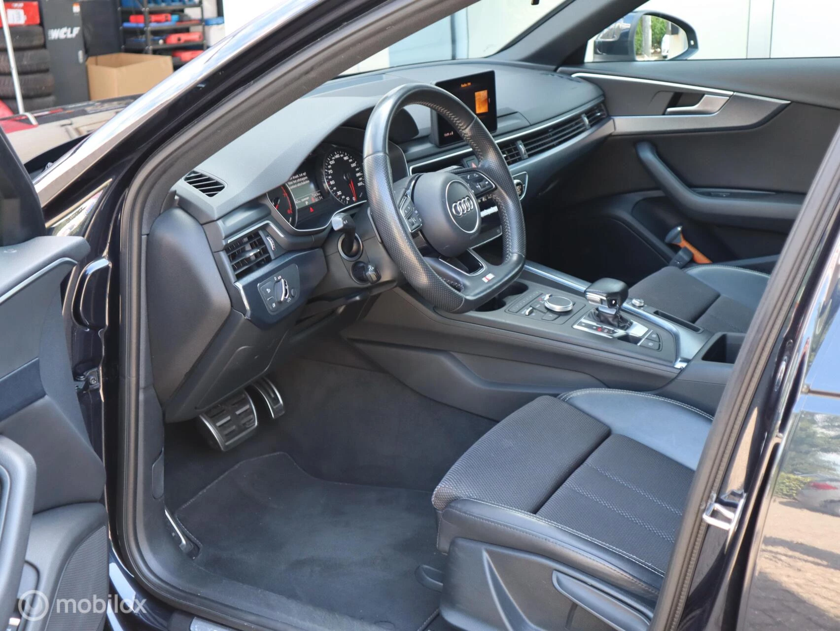 Hoofdafbeelding Audi A4