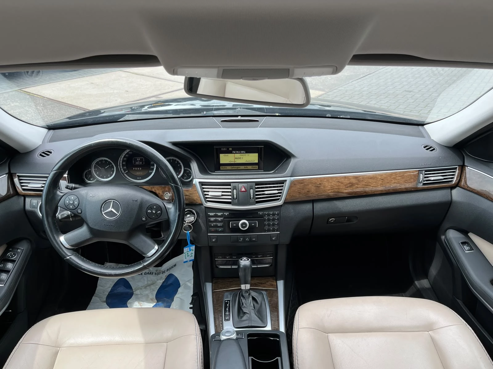 Hoofdafbeelding Mercedes-Benz E-Klasse
