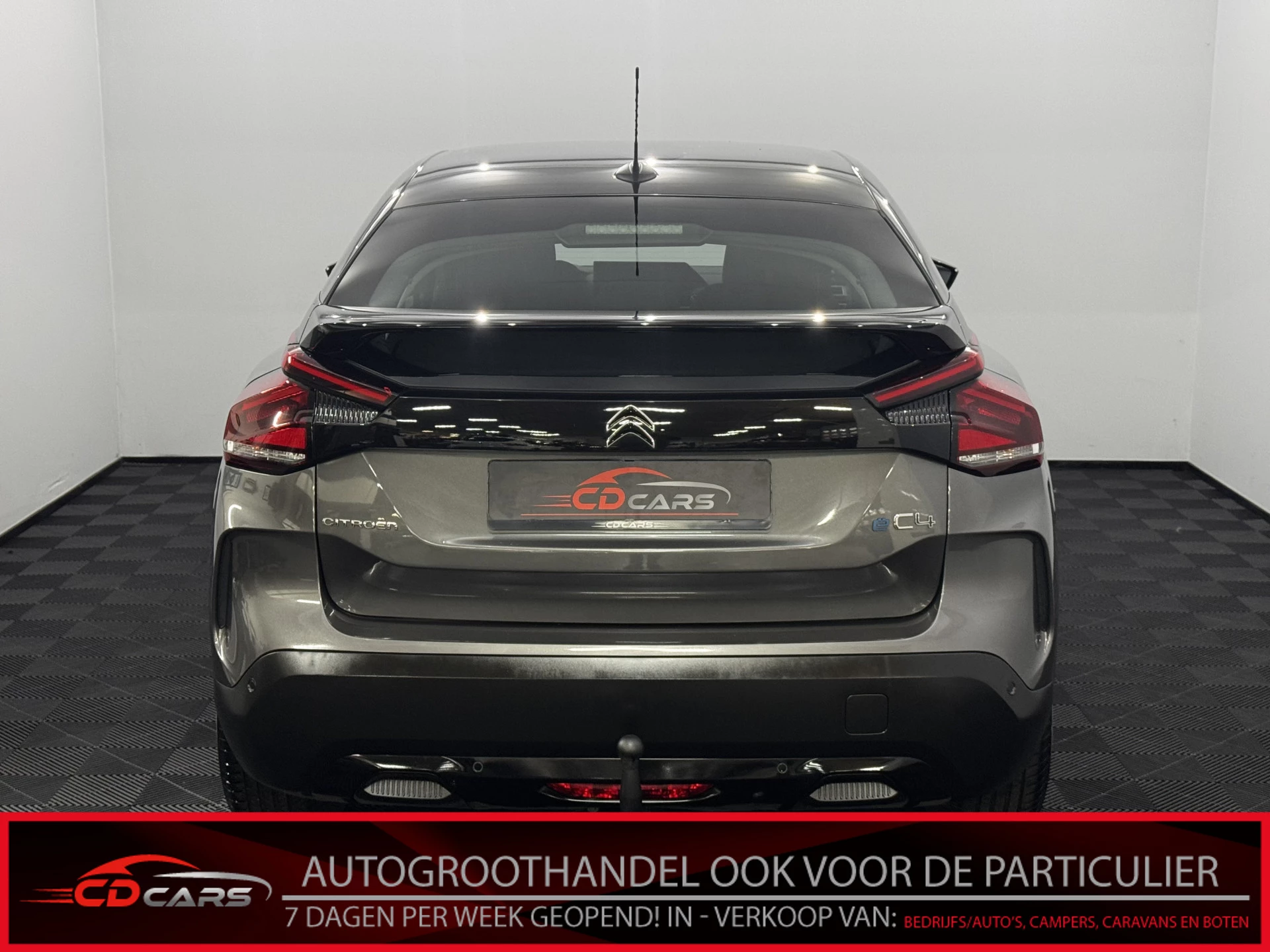 Hoofdafbeelding Citroën ë-C4