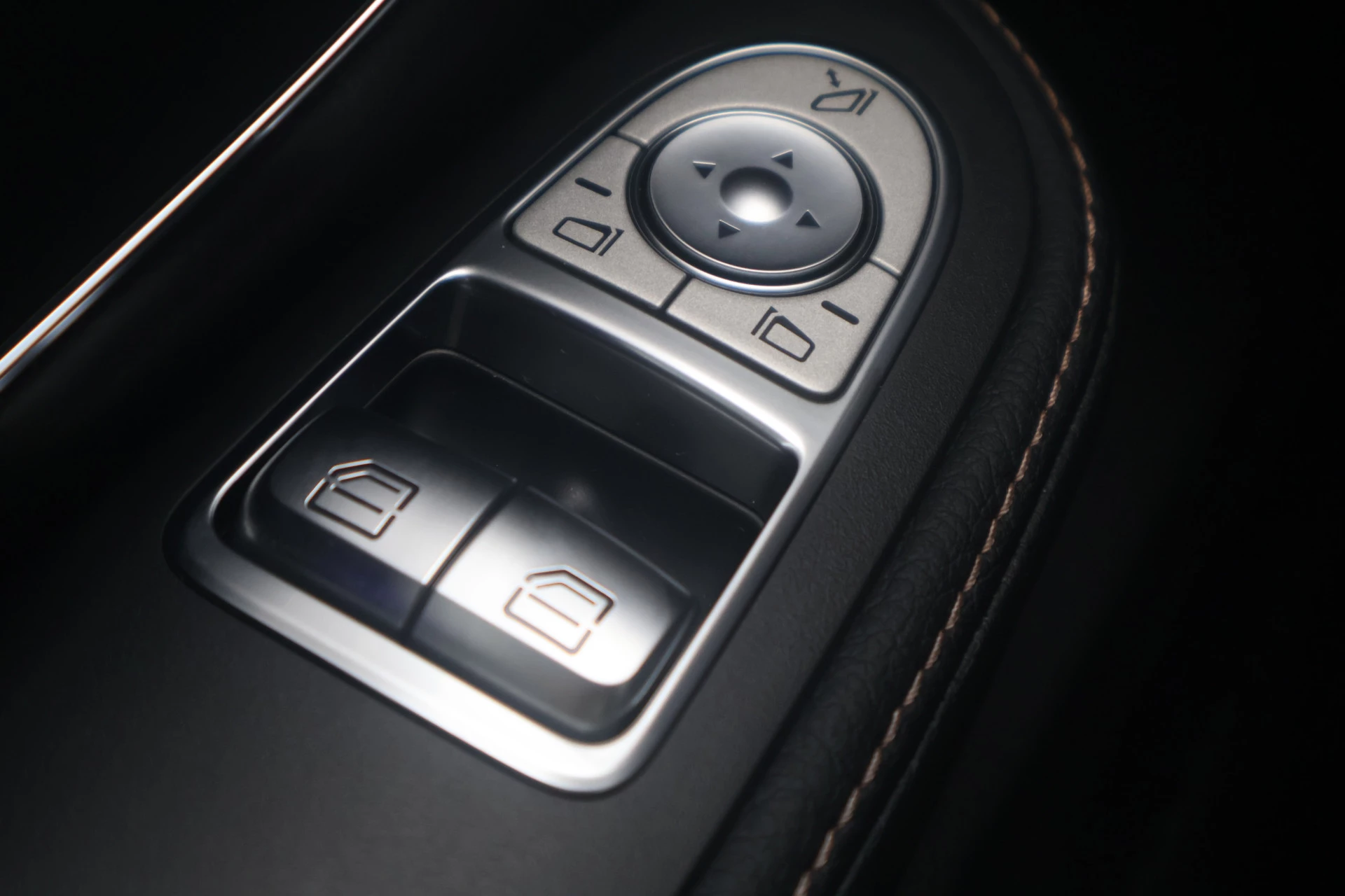 Hoofdafbeelding Mercedes-Benz EQV