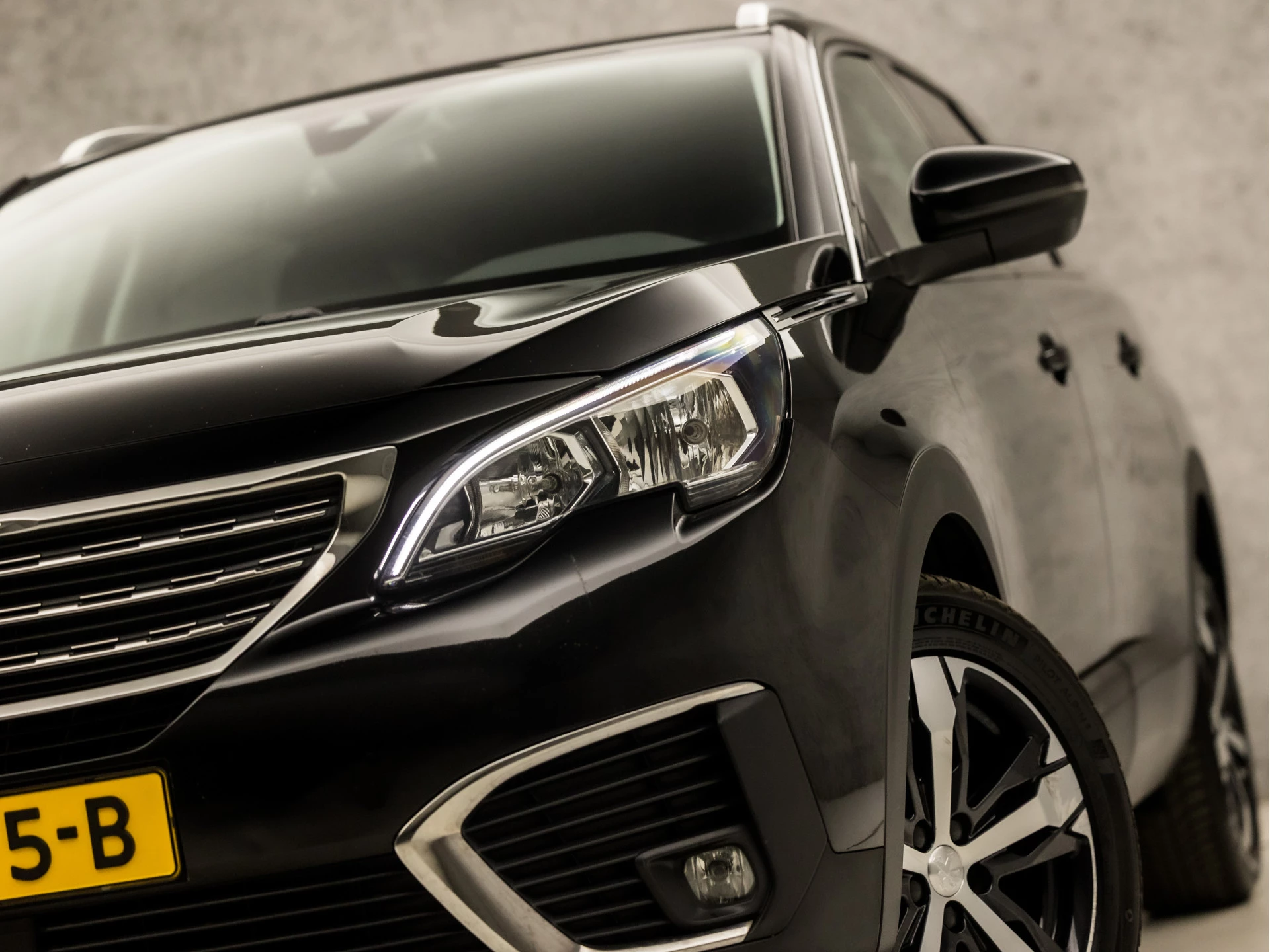 Hoofdafbeelding Peugeot 5008