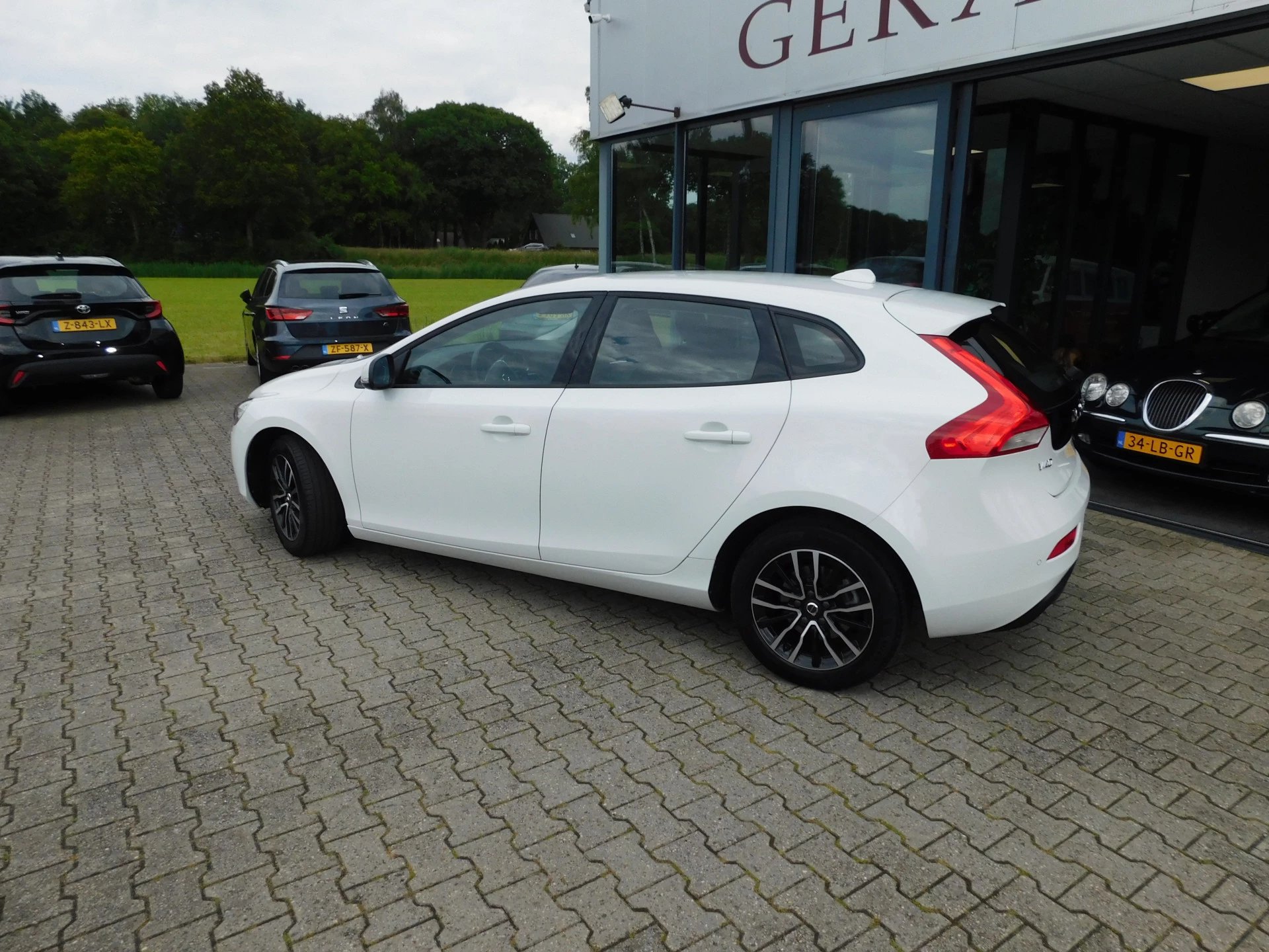 Hoofdafbeelding Volvo V40