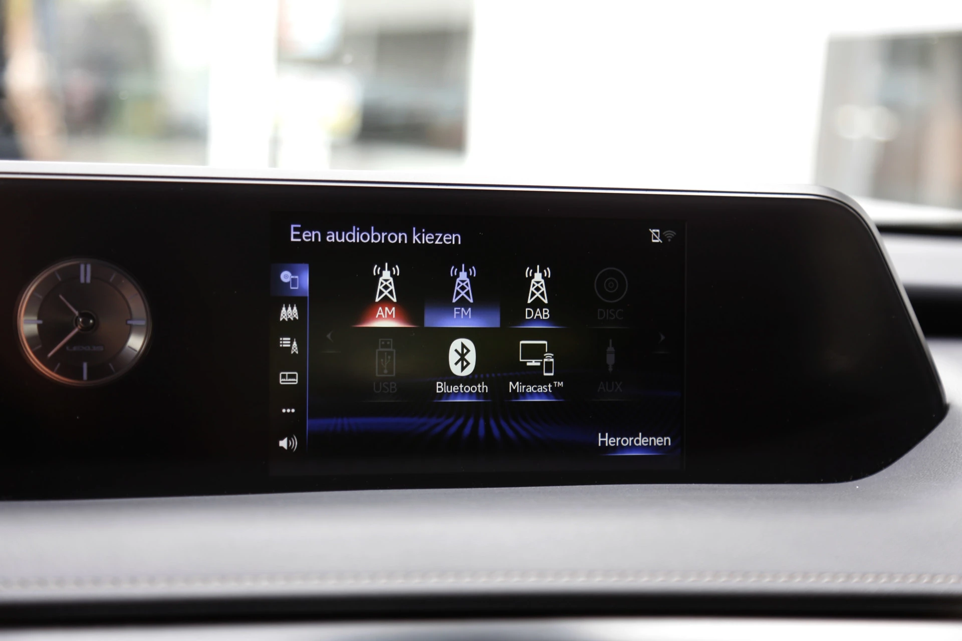 Hoofdafbeelding Lexus UX
