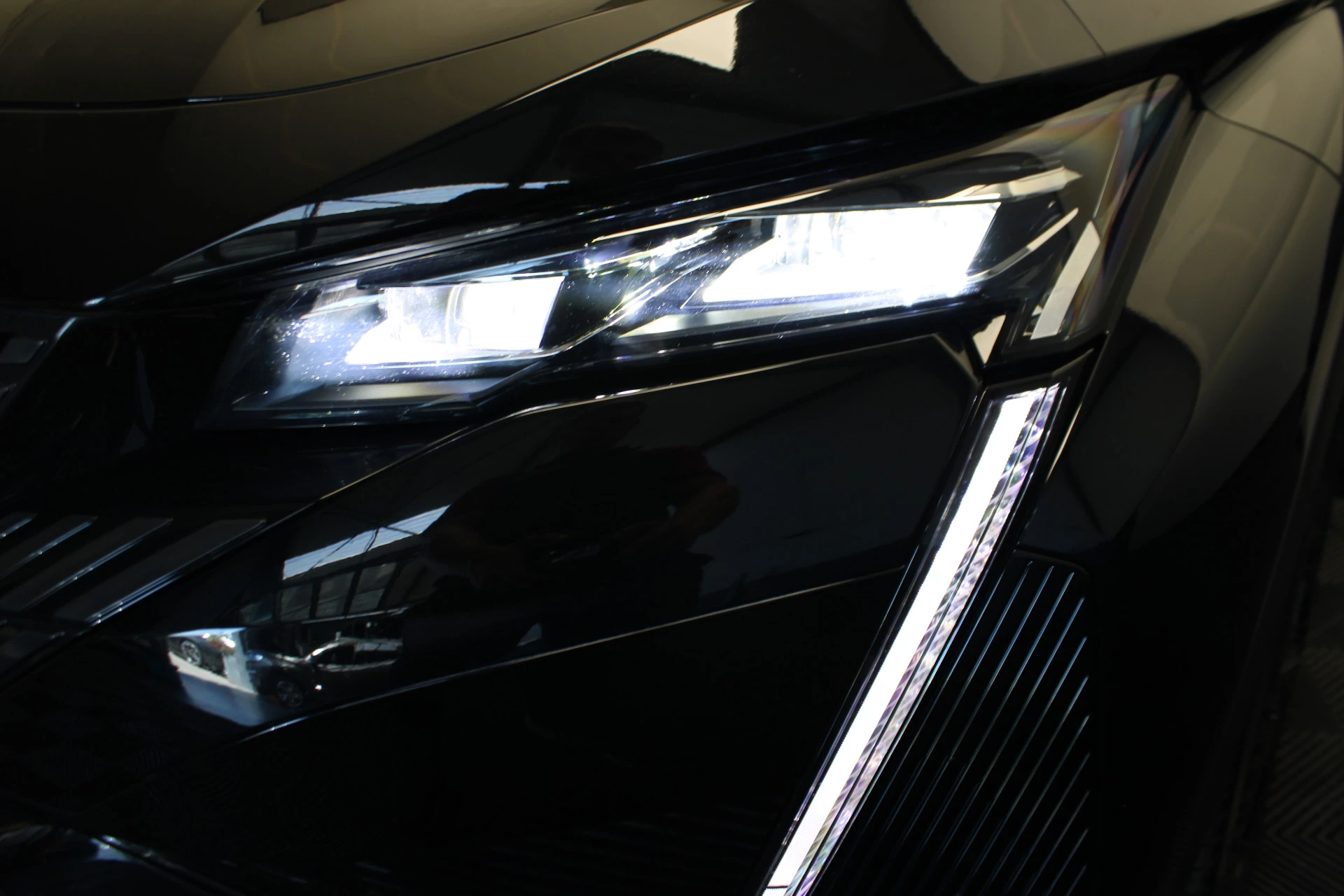 Hoofdafbeelding Peugeot 408