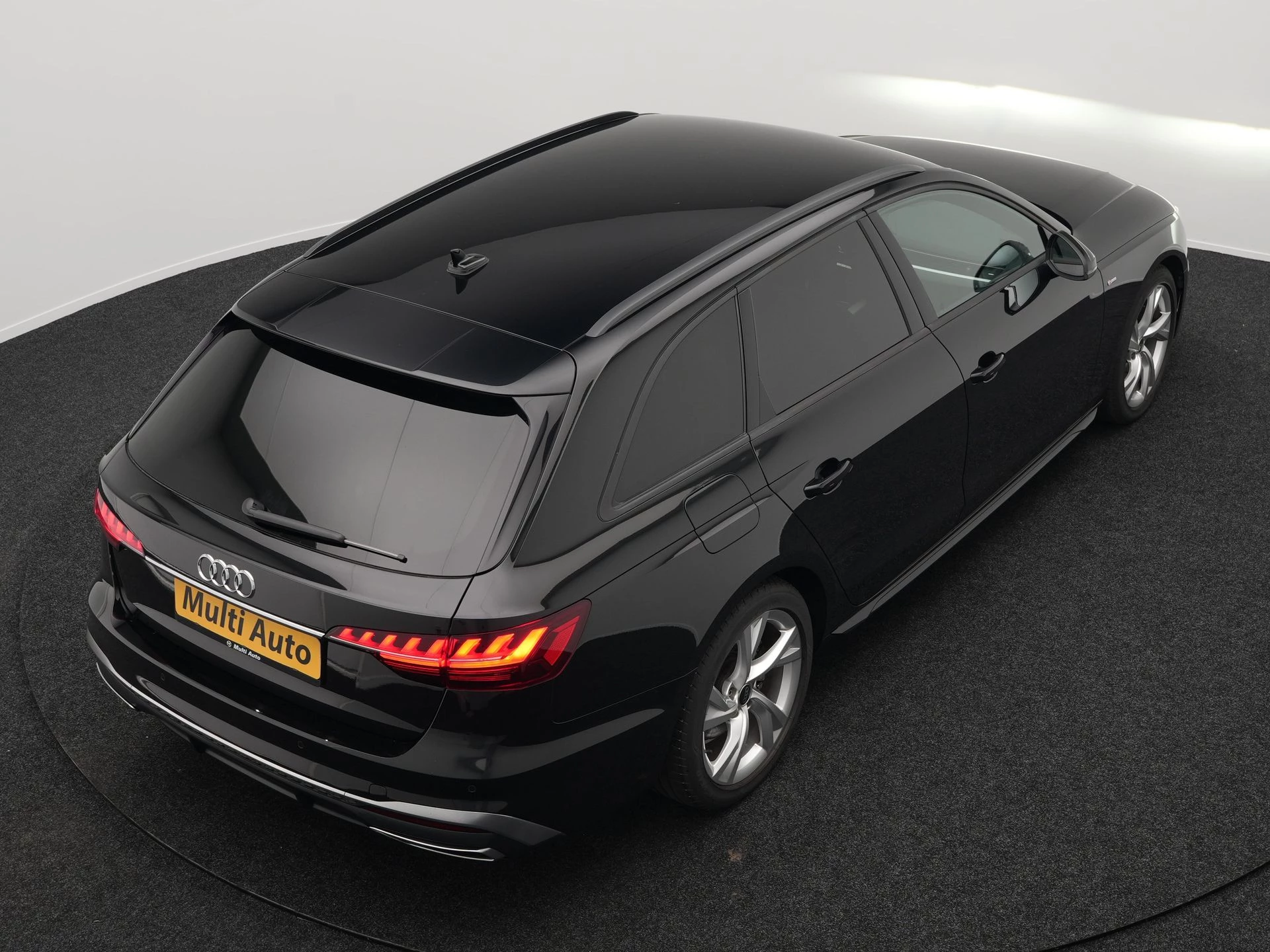 Hoofdafbeelding Audi A4