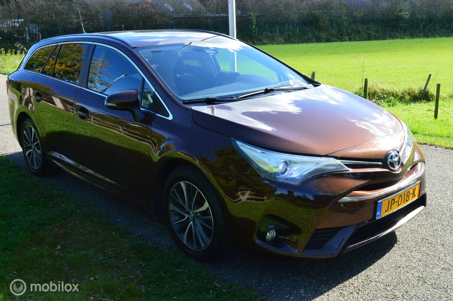 Hoofdafbeelding Toyota Avensis