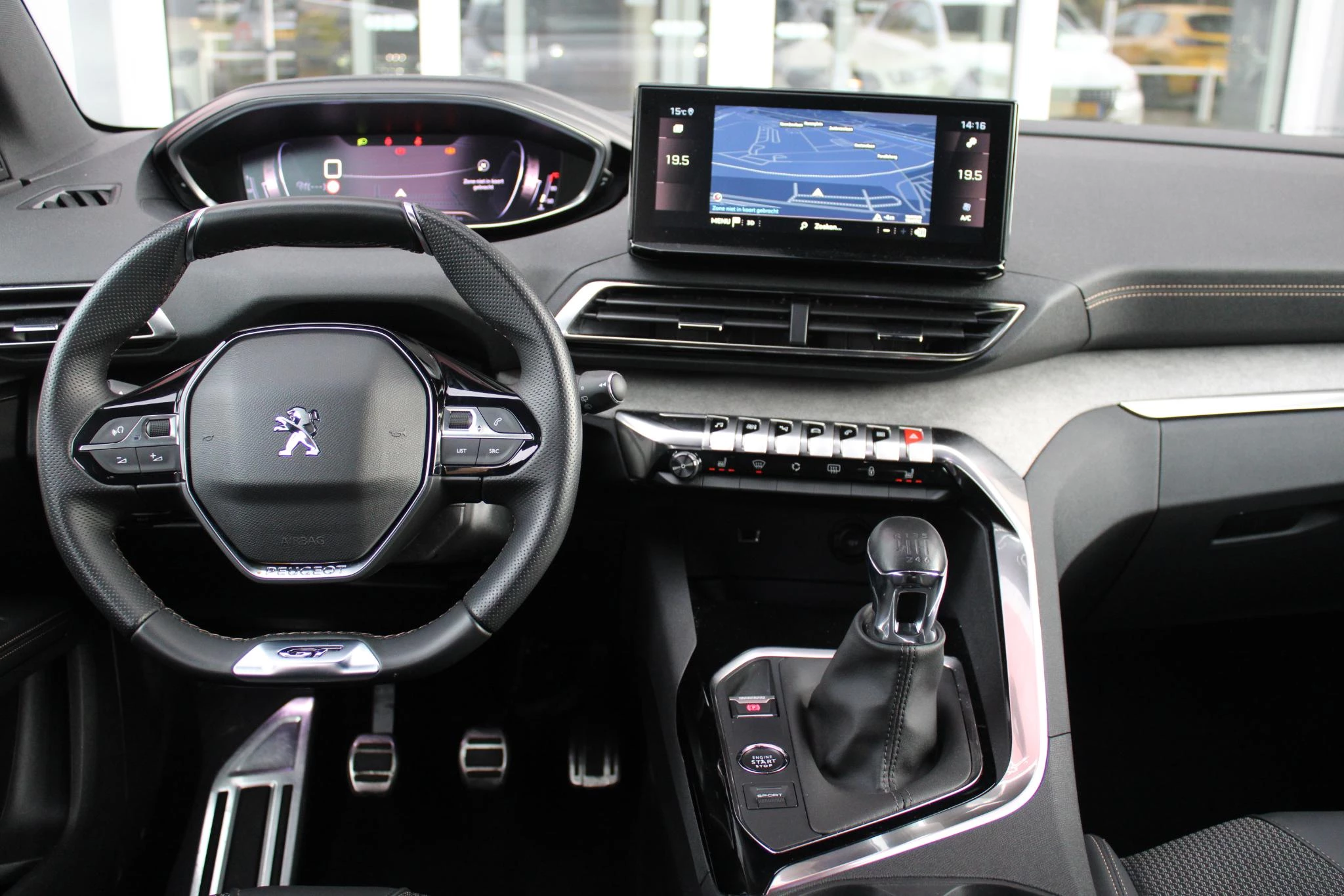 Hoofdafbeelding Peugeot 5008