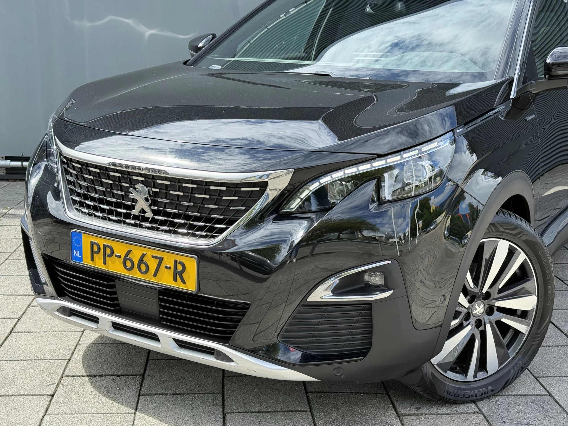 Hoofdafbeelding Peugeot 5008