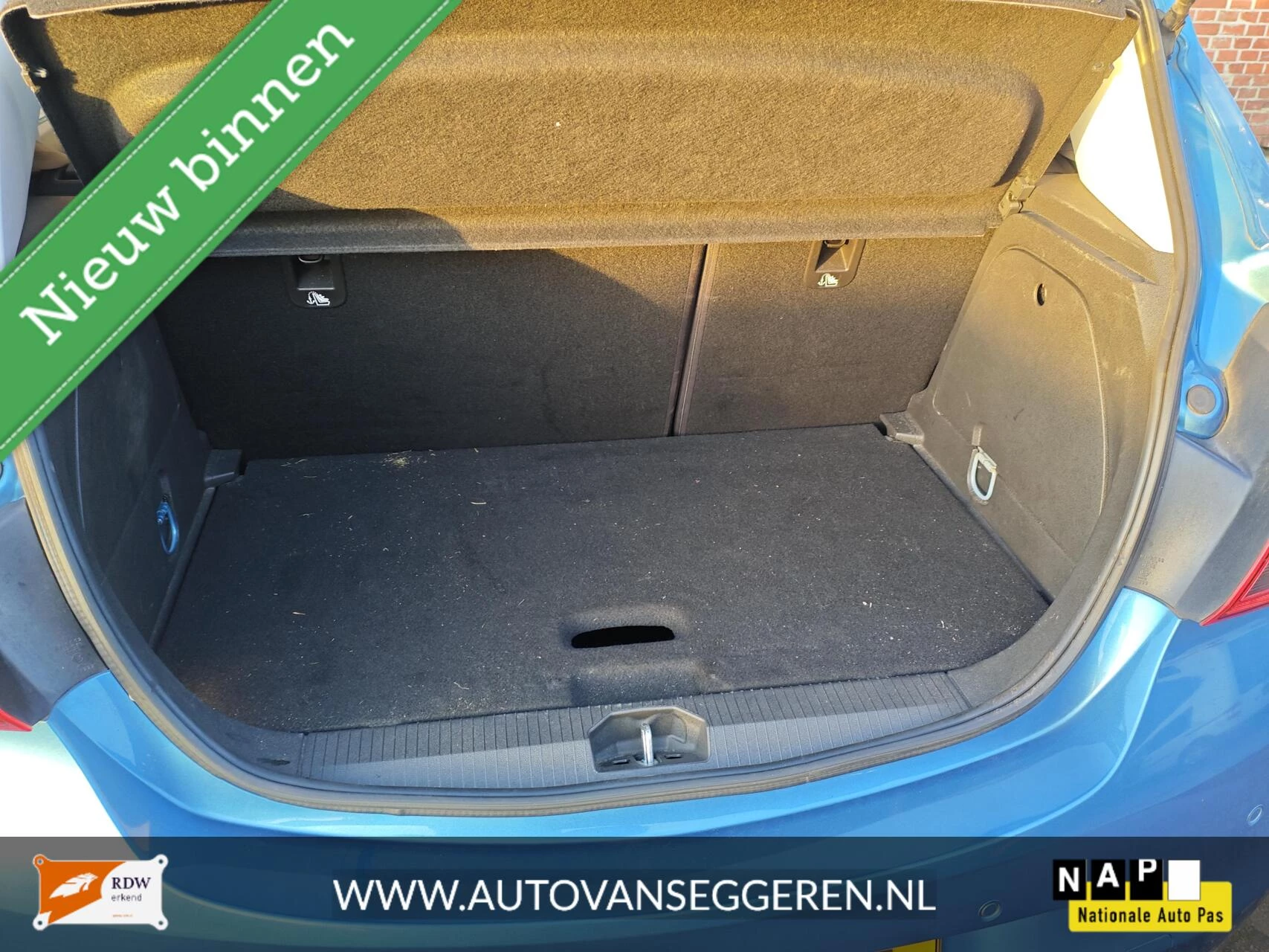 Hoofdafbeelding Opel Corsa