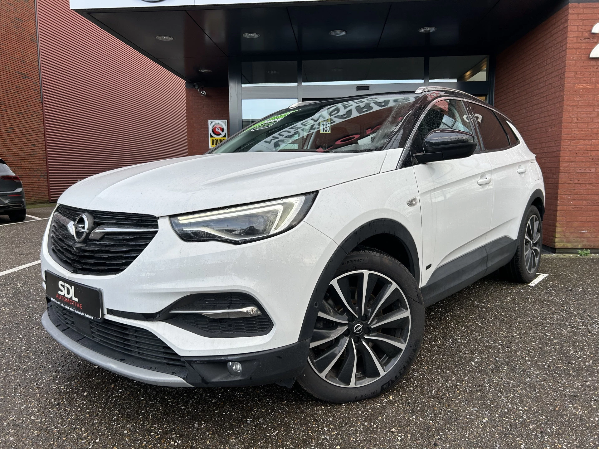 Hoofdafbeelding Opel Grandland X