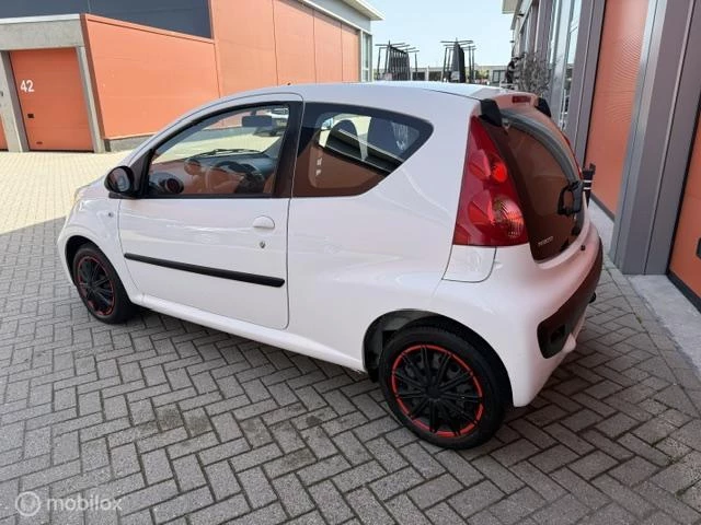Hoofdafbeelding Peugeot 107