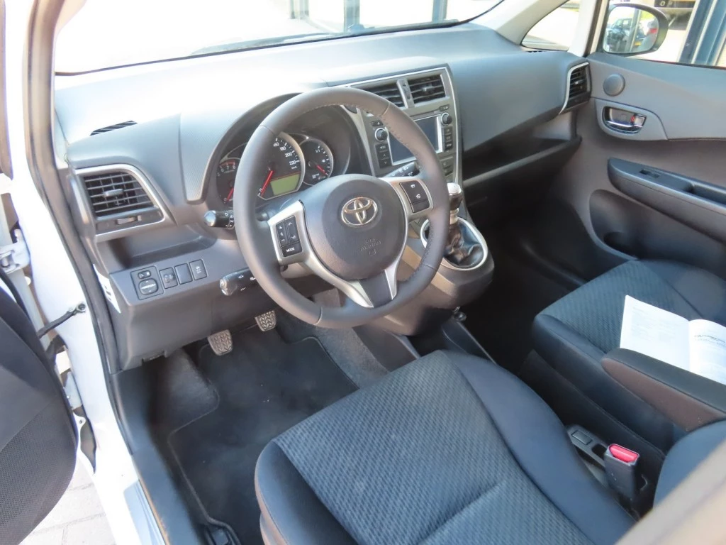 Hoofdafbeelding Toyota Verso-S