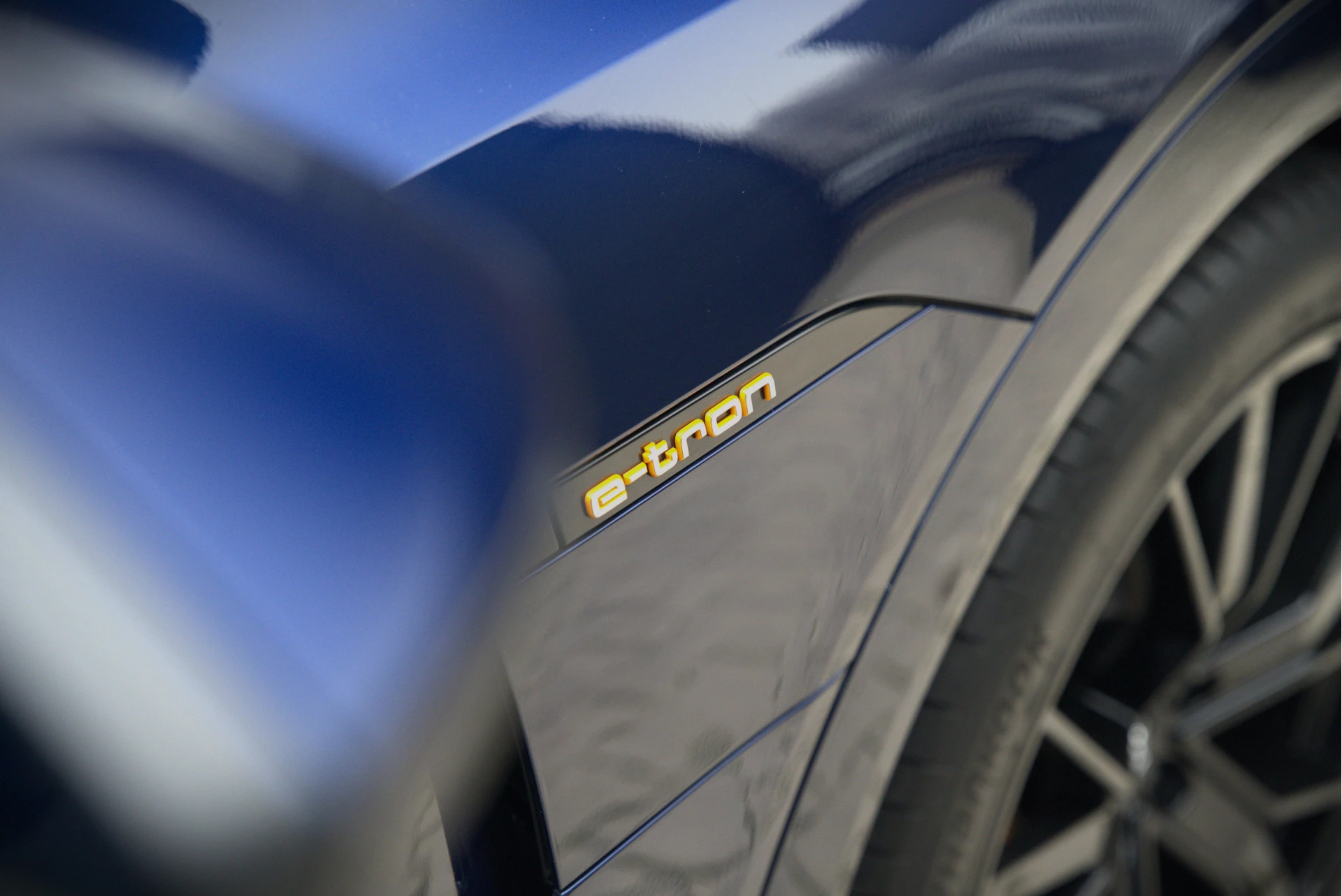 Hoofdafbeelding Audi e-tron
