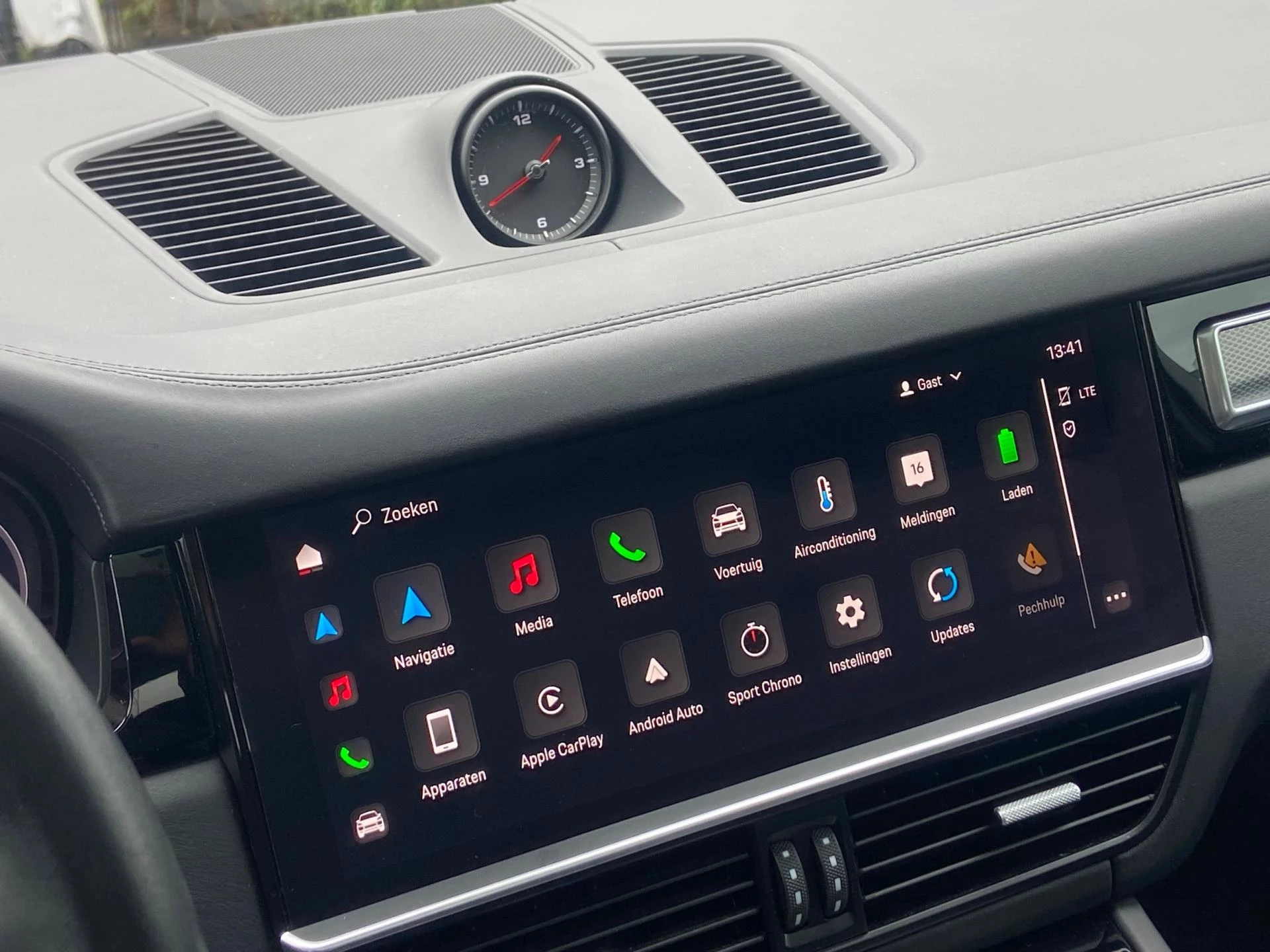 Hoofdafbeelding Porsche Cayenne