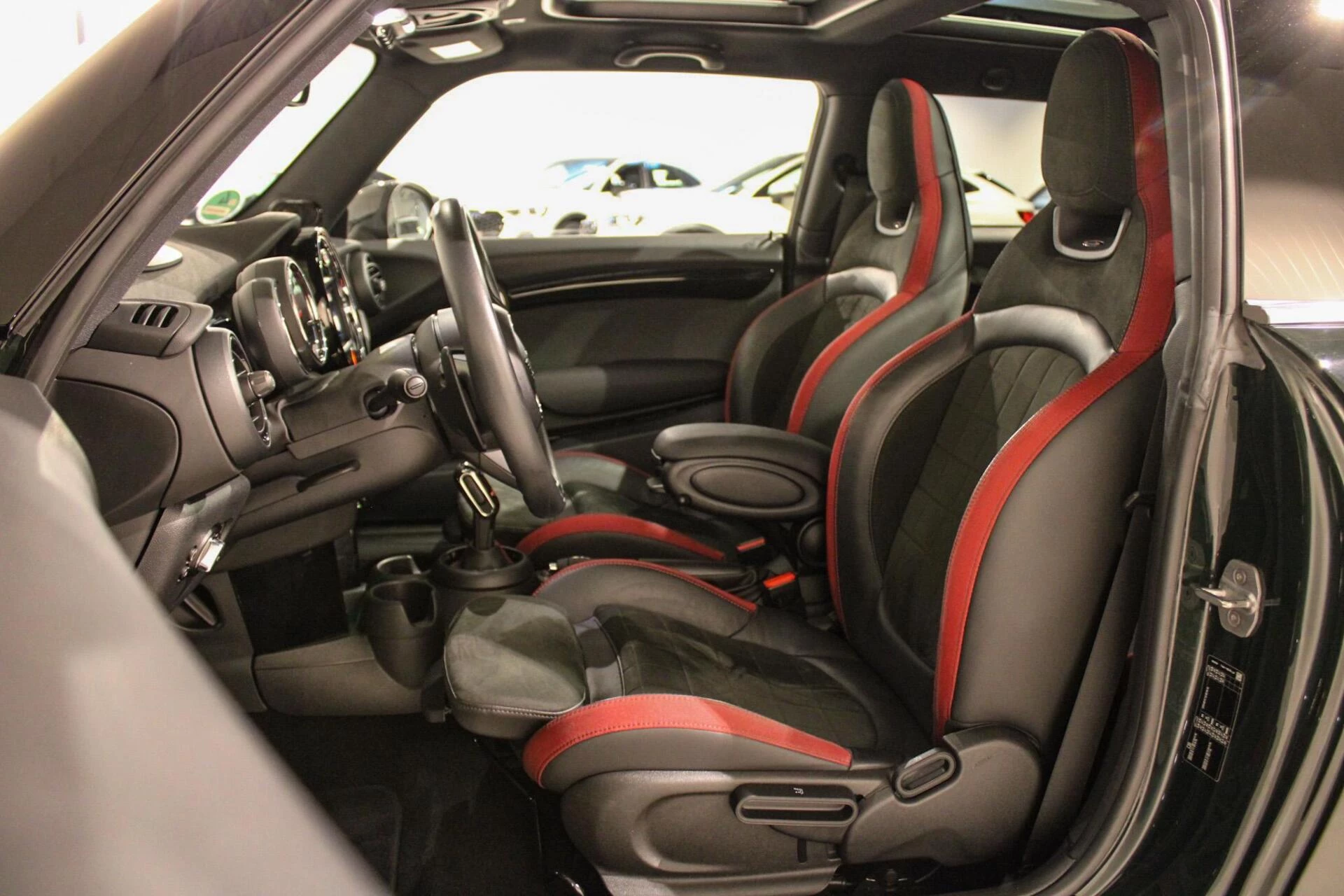 Hoofdafbeelding MINI Cooper