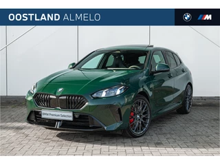 BMW 1 Serie 120 M Sport Automaat / Panoramadak / Sportstoelen / M Adaptief onderstel / Comfort Access / Achteruitrijcamera / Harman-Kardon / Adaptieve LED