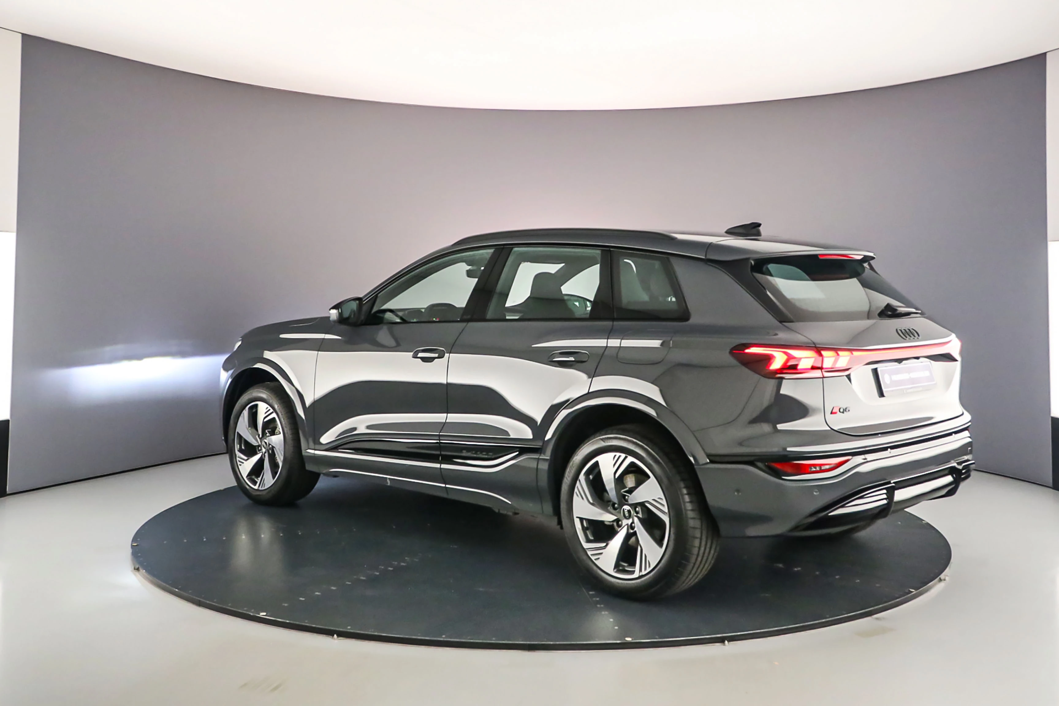 Hoofdafbeelding Audi Q6 e-tron