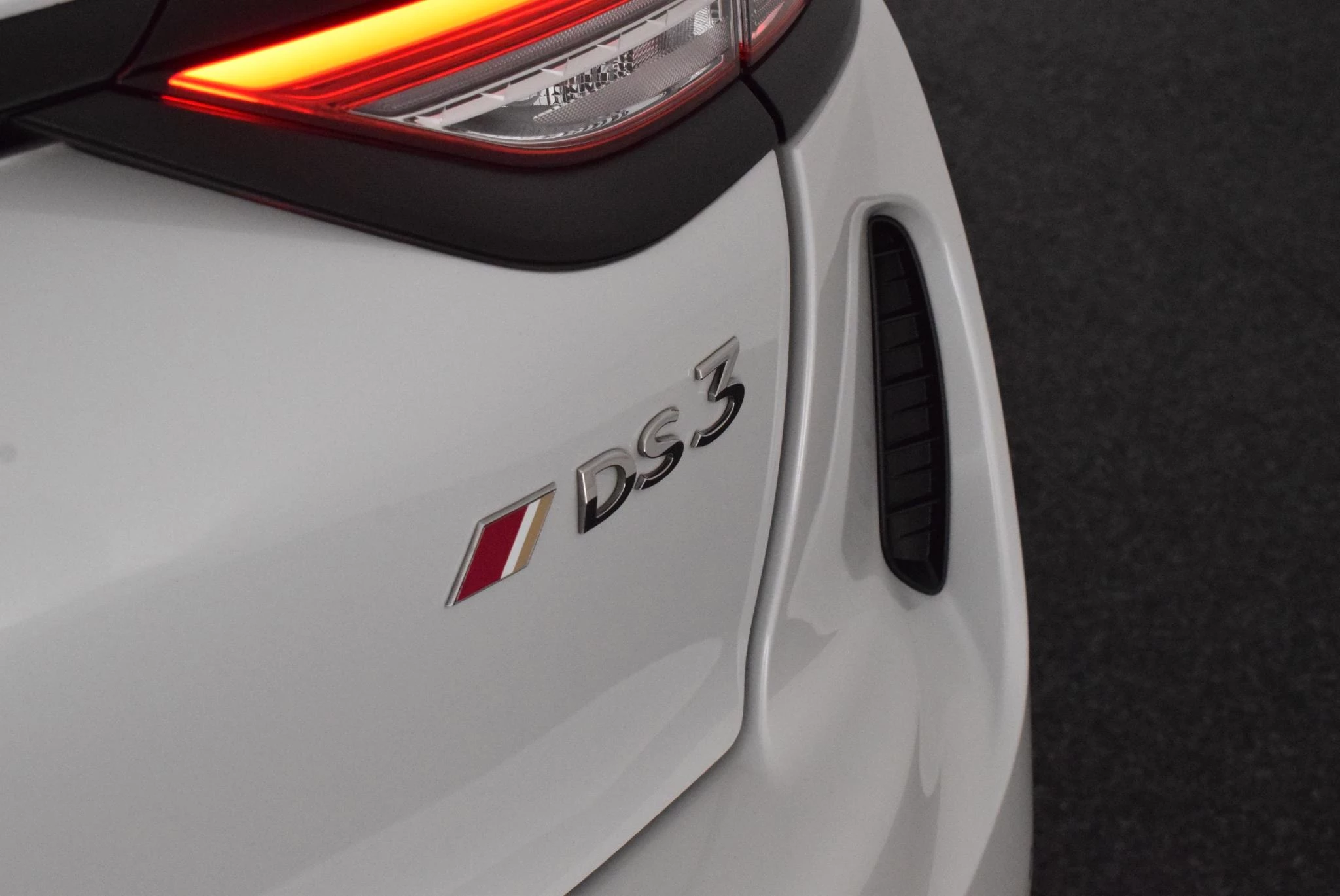Hoofdafbeelding DS DS 3