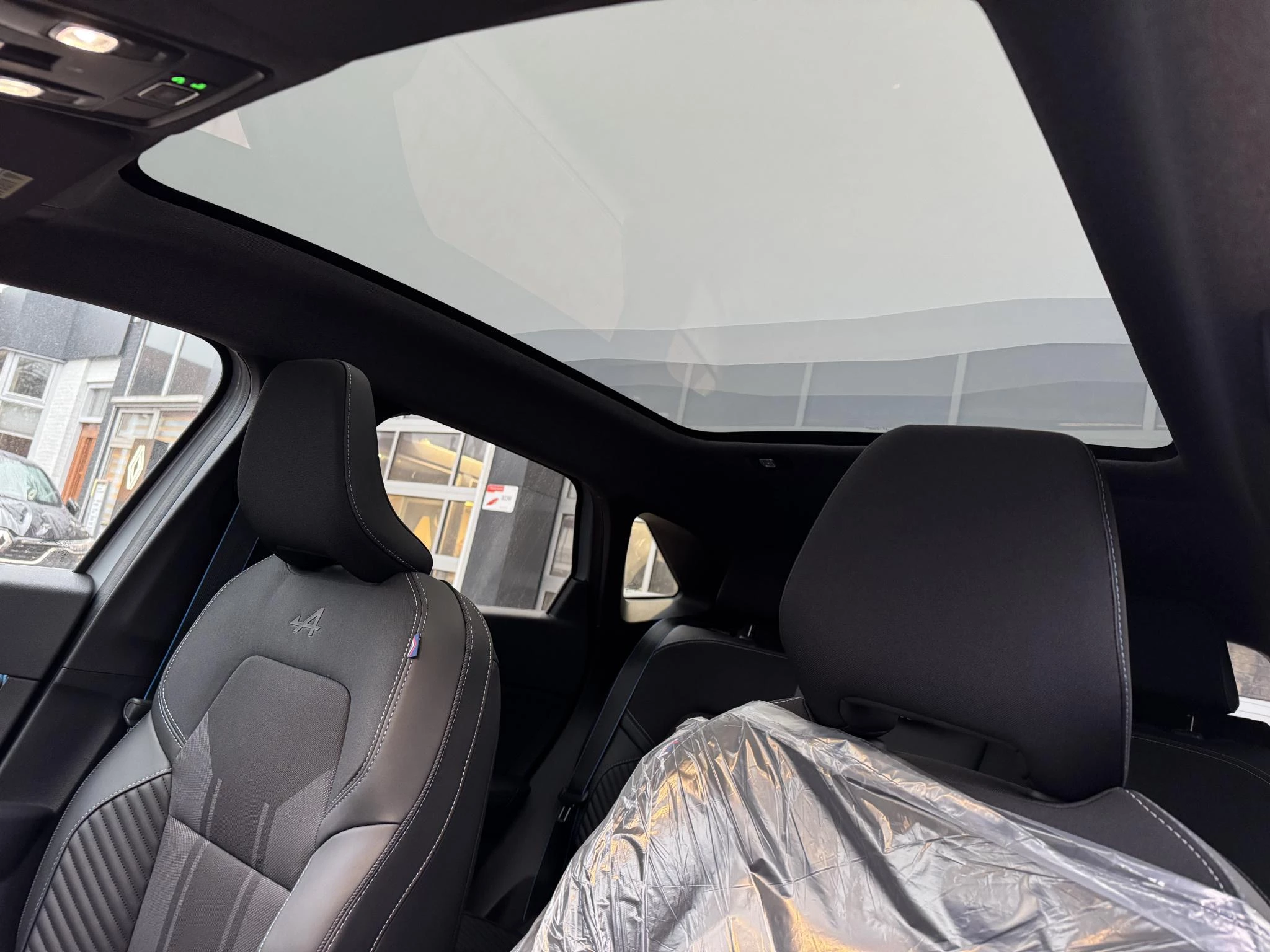 Hoofdafbeelding Renault Symbioz